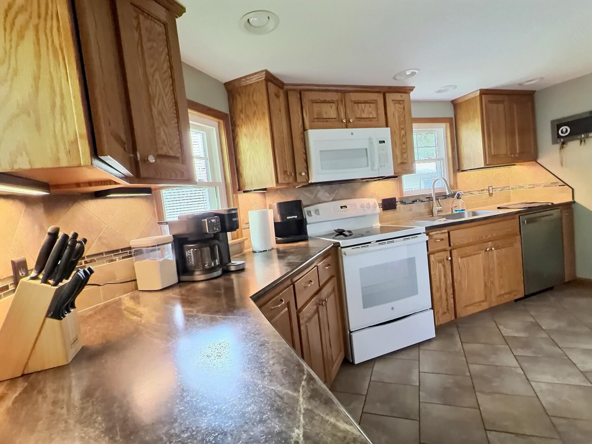 220 S Church Property Photo 8