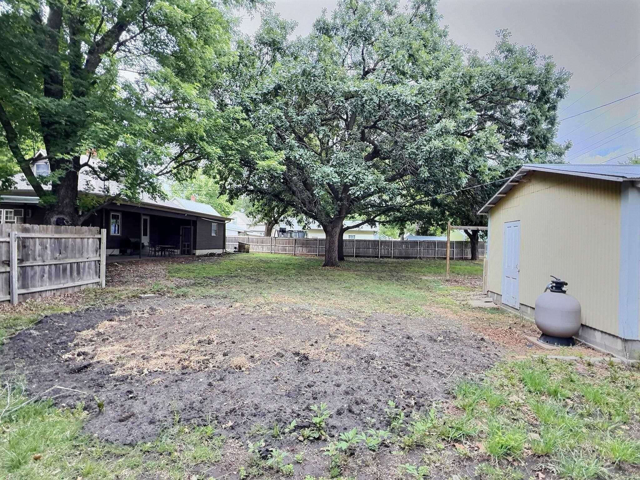 220 S Church Property Photo 30