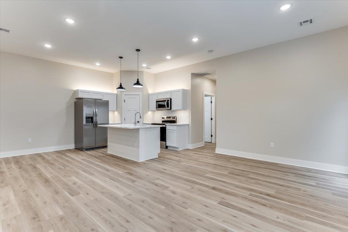 17018 W Lawson St Property Photo 7