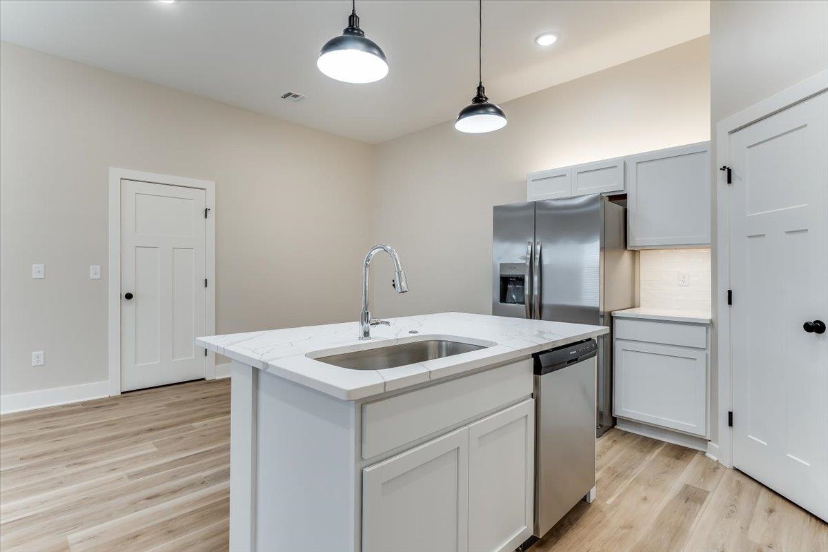17018 W Lawson St Property Photo 10