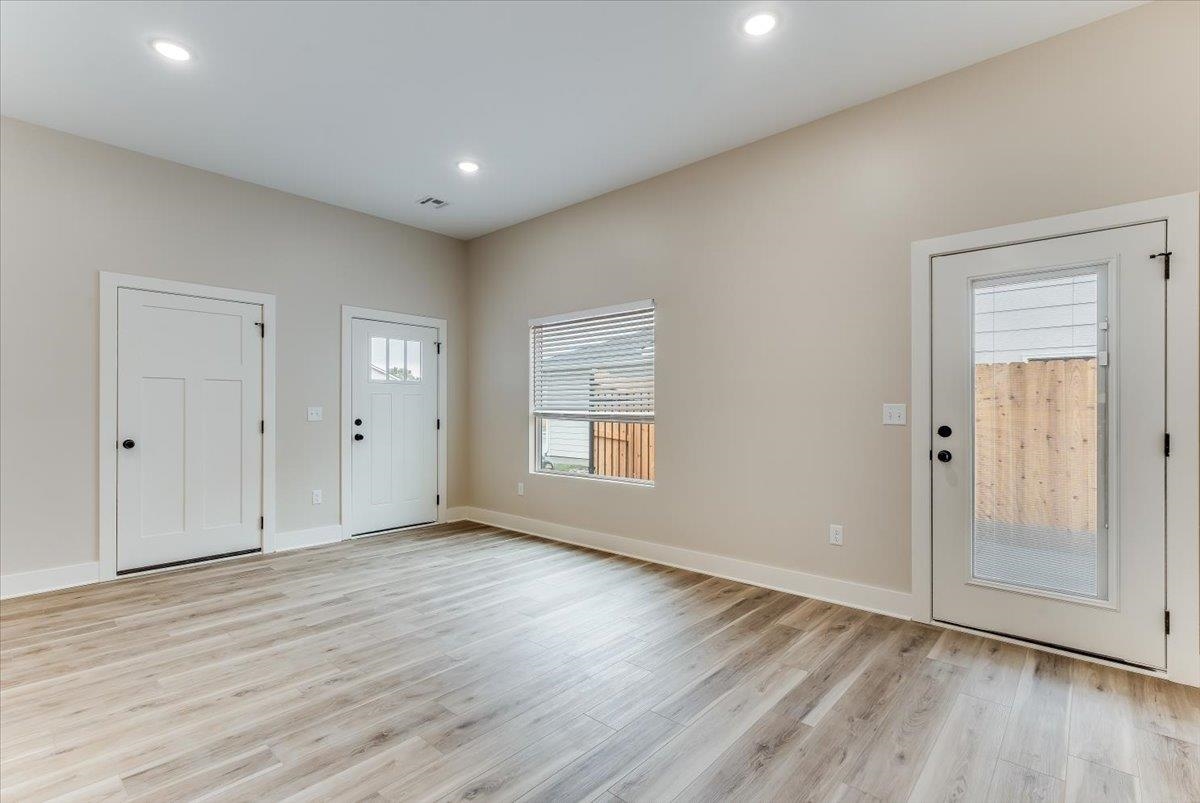 17018 W Lawson St Property Photo 18