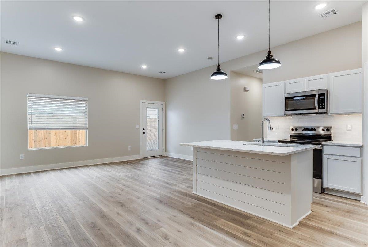 17018 W Lawson St Property Photo 20