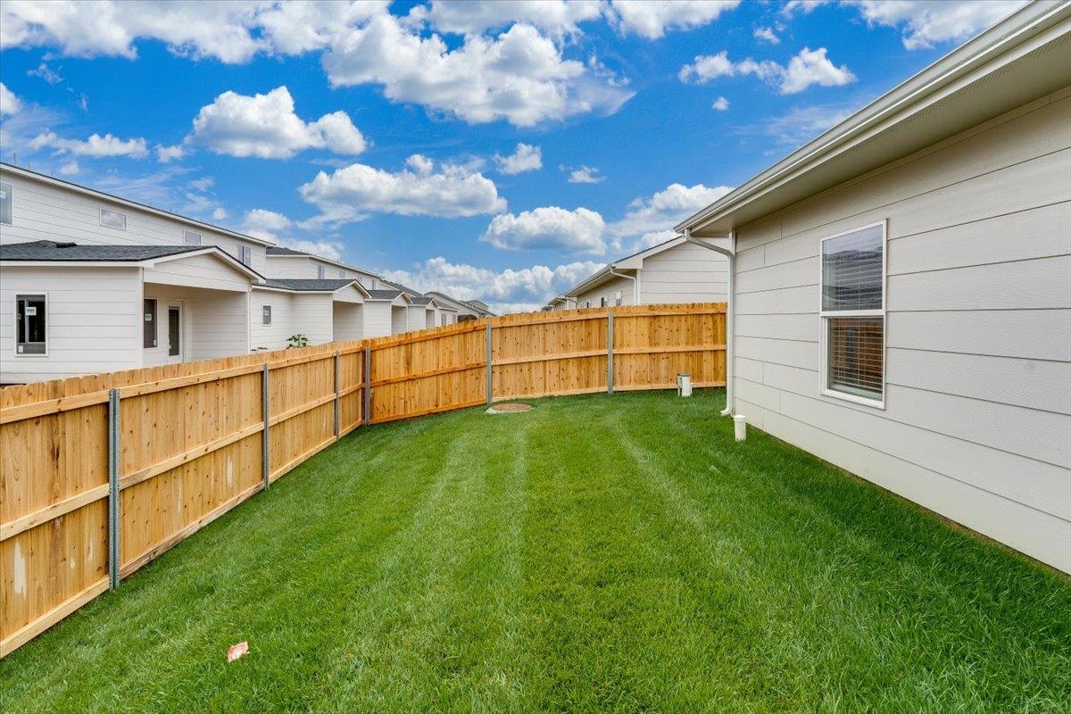 17018 W Lawson St Property Photo 33