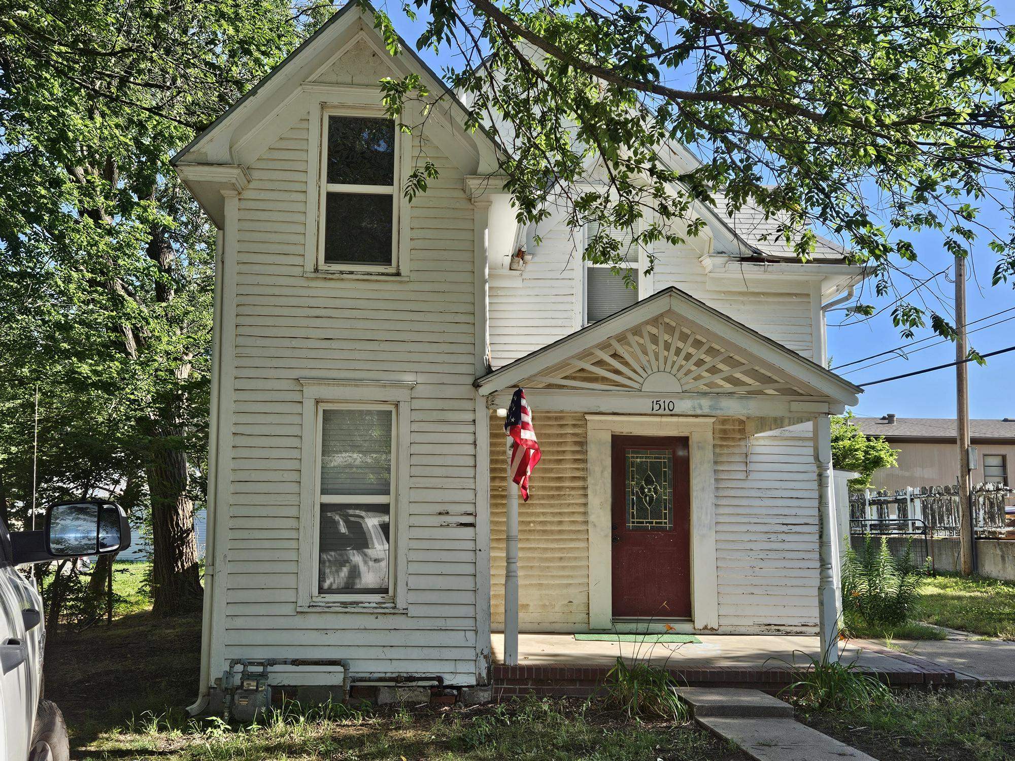 1510 Olive Property Photo 1