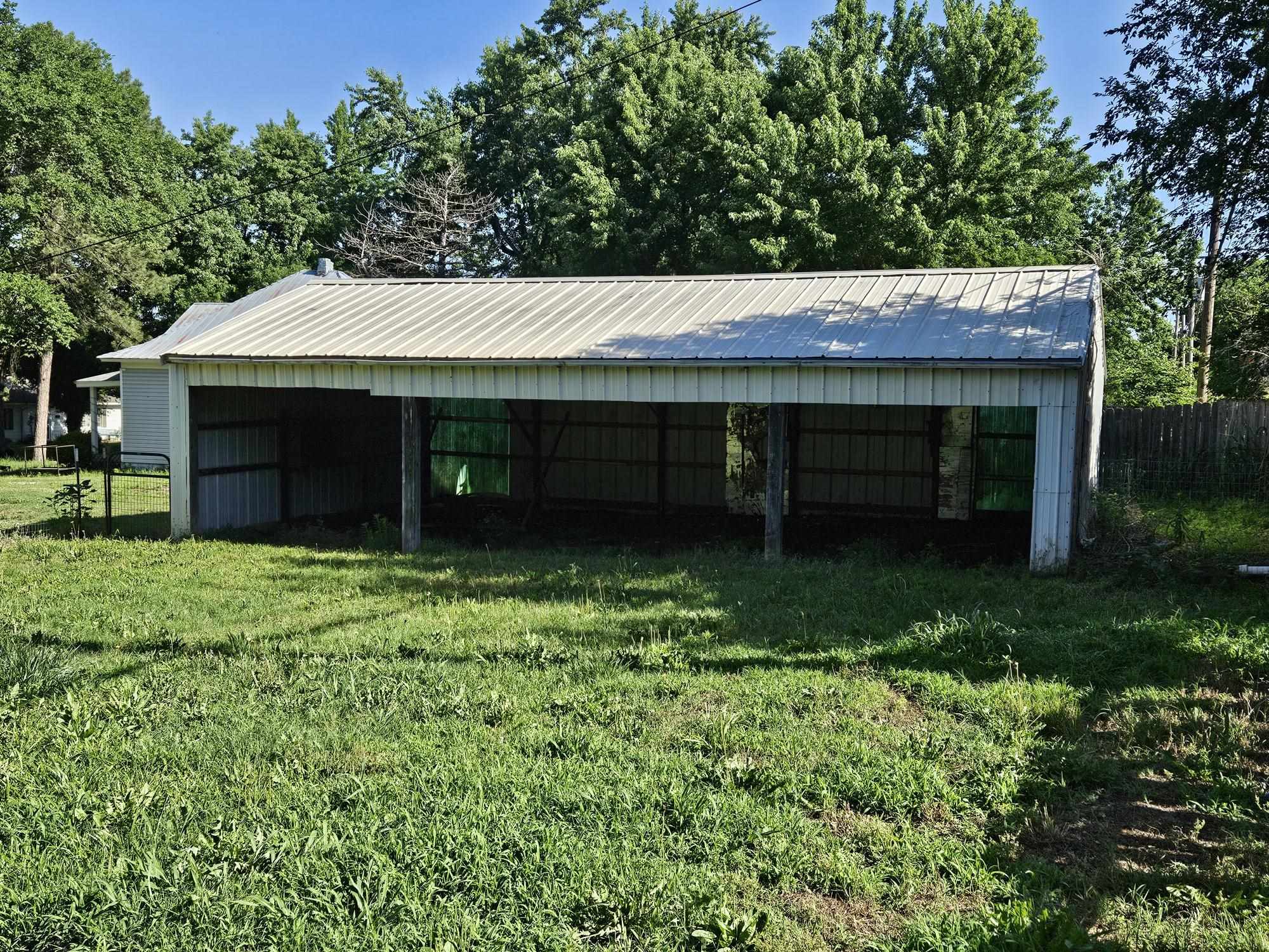 1510 Olive Property Photo 8
