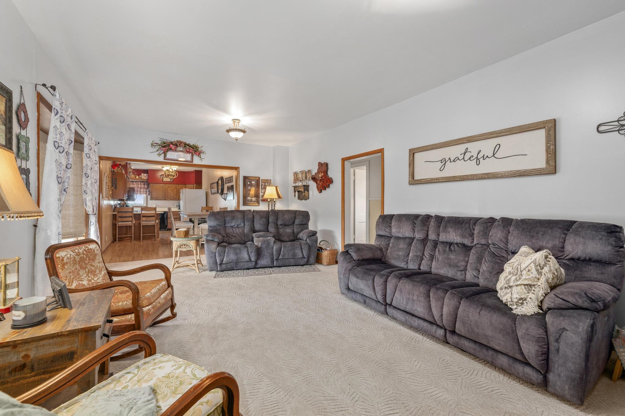 389 S Anson Rd Property Photo 4
