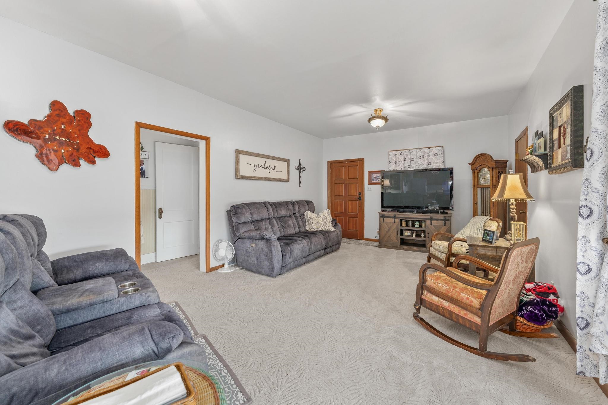 389 S Anson Rd Property Photo 5