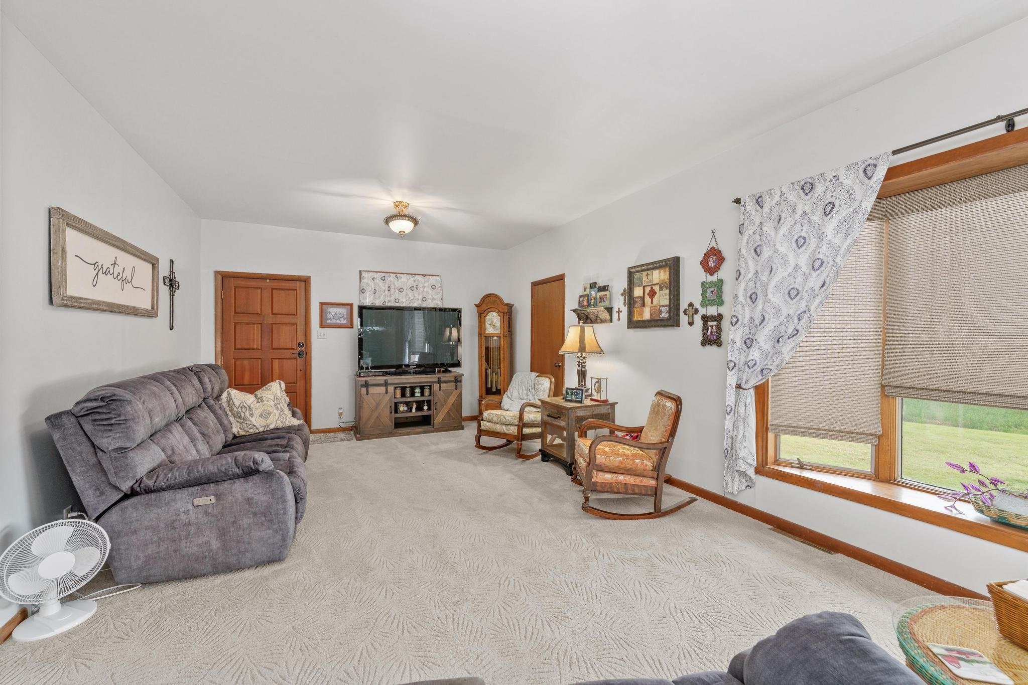 389 S Anson Rd Property Photo 6
