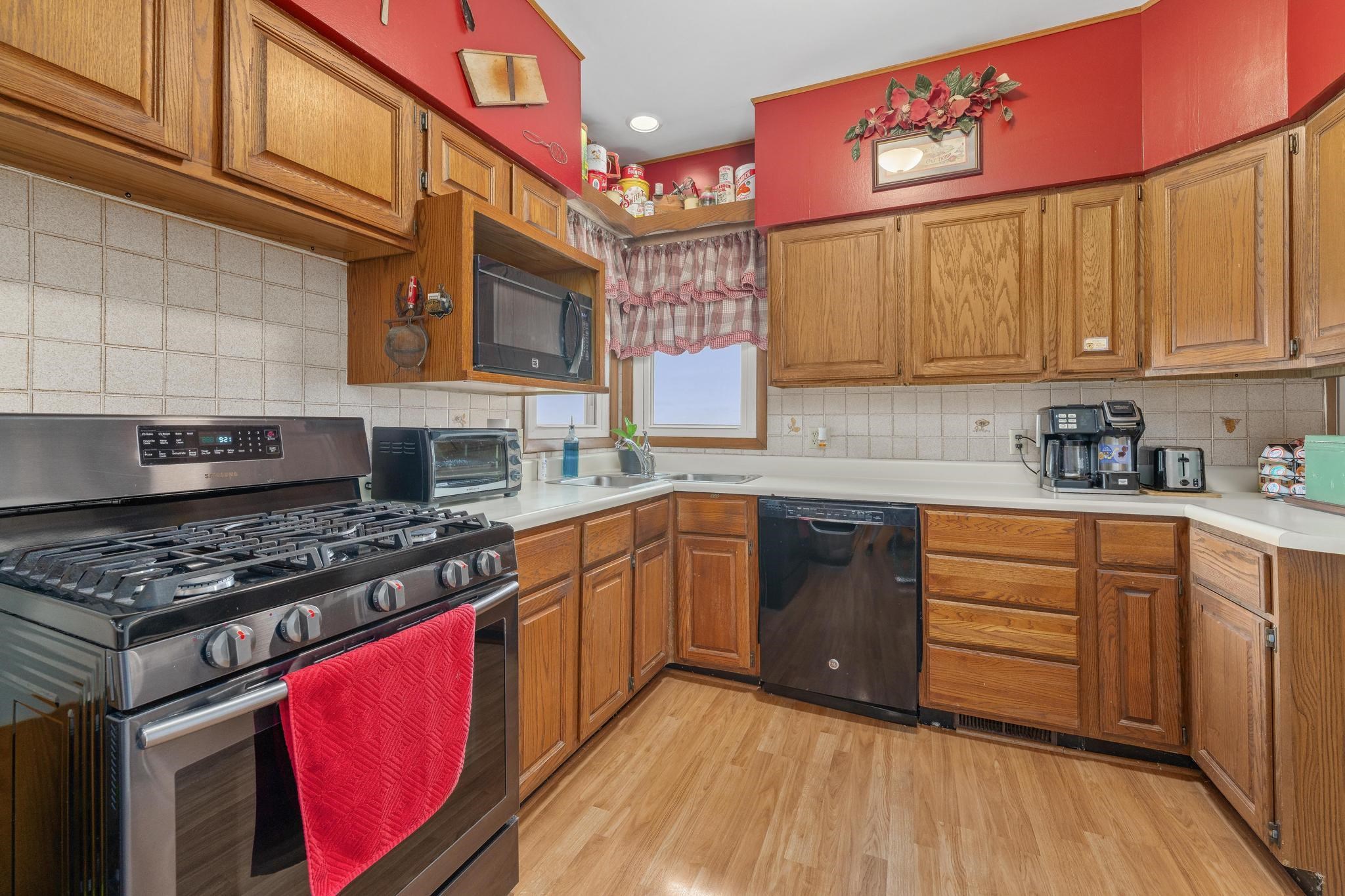 389 S Anson Rd Property Photo 10