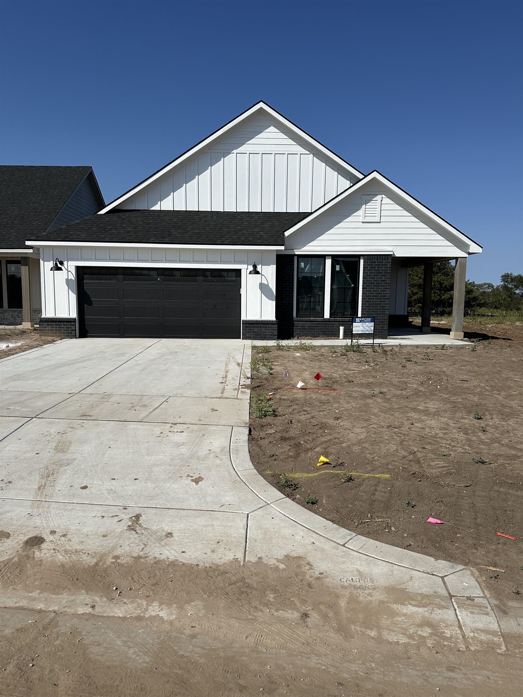 13914 W Barn Owl St Property Photo 1