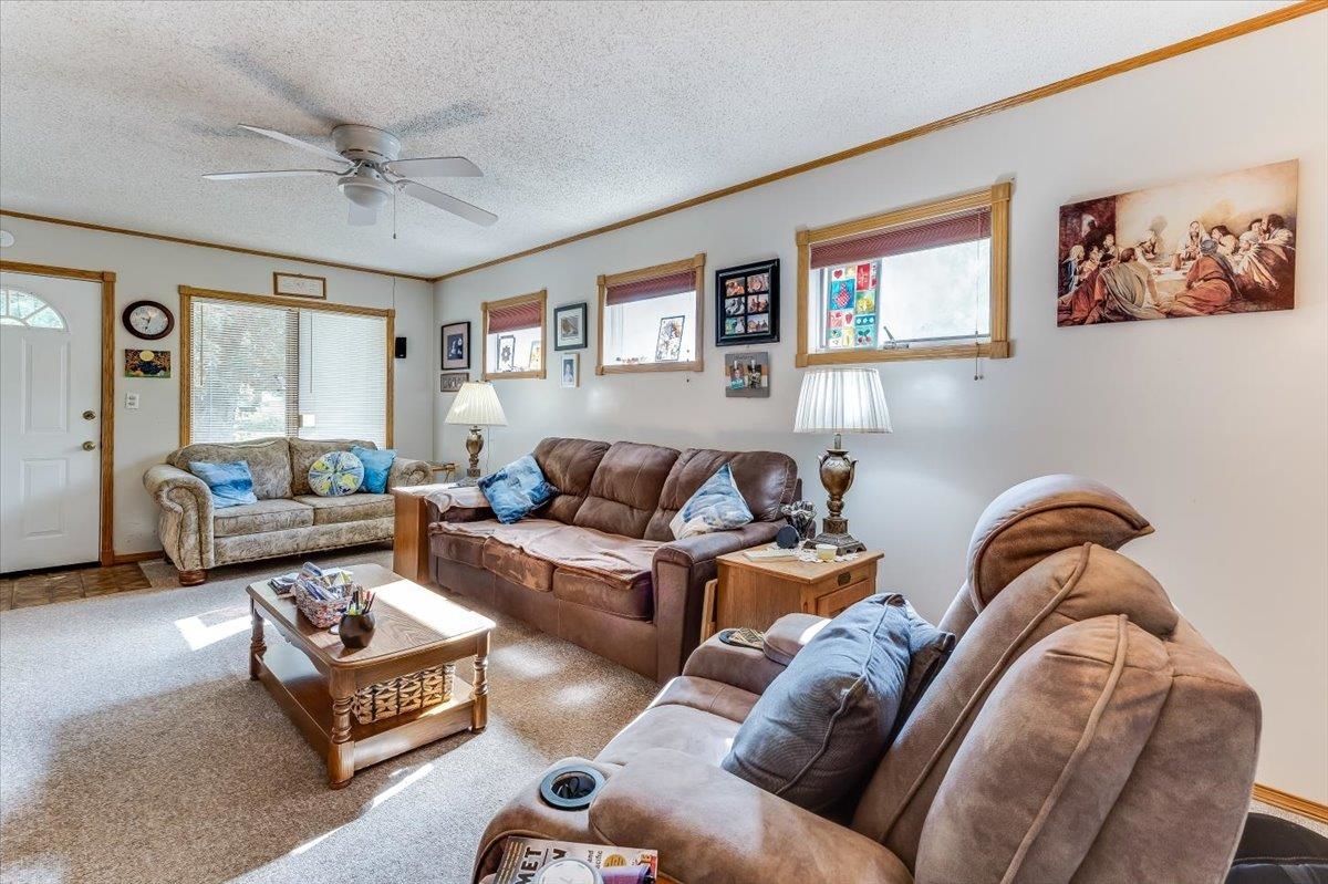 3579 S Vine Property Photo 10