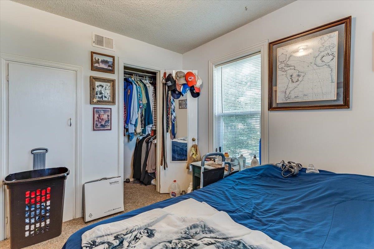 3579 S Vine Property Photo 23