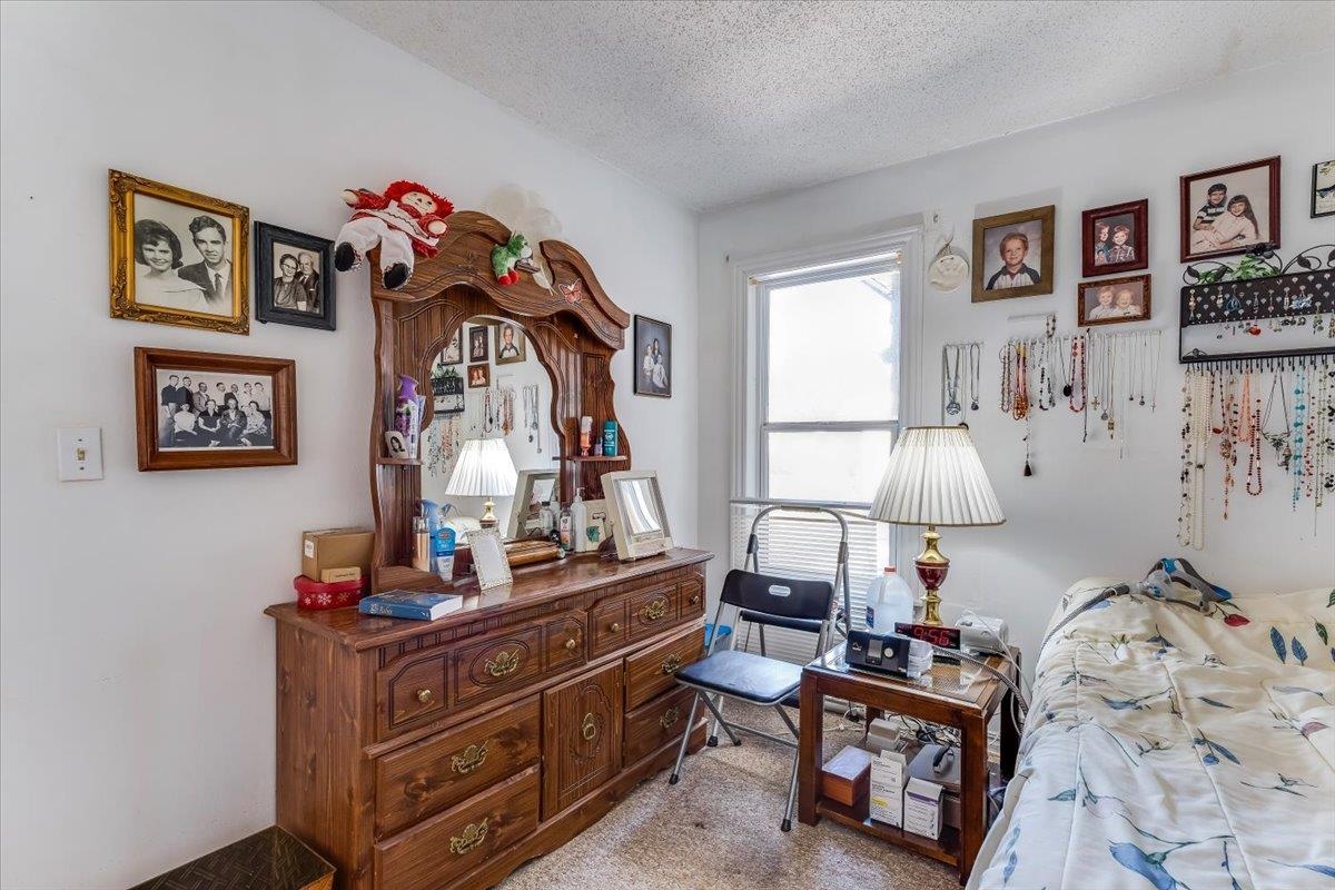 3579 S Vine Property Photo 27