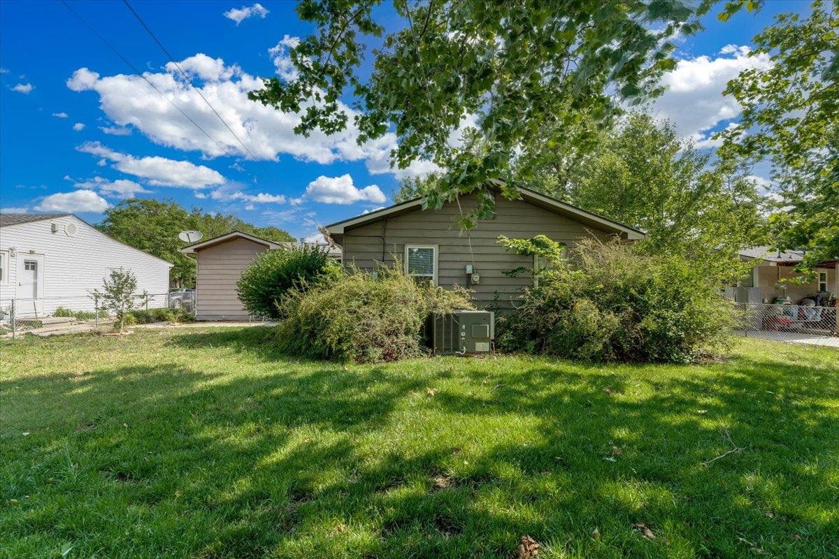 3579 S Vine Property Photo 30