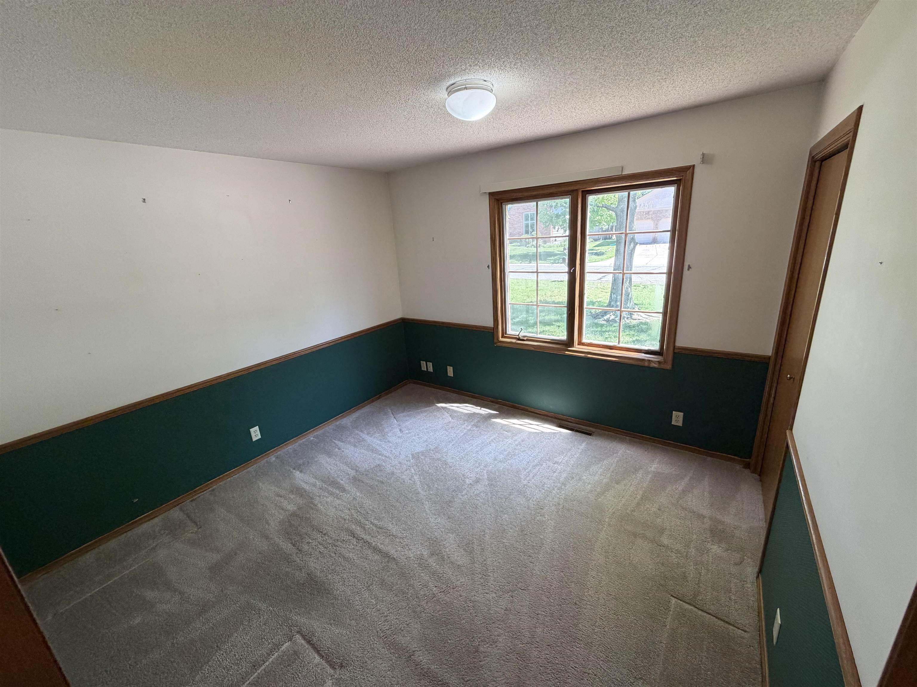 2750 N Rushwood St Property Photo 17