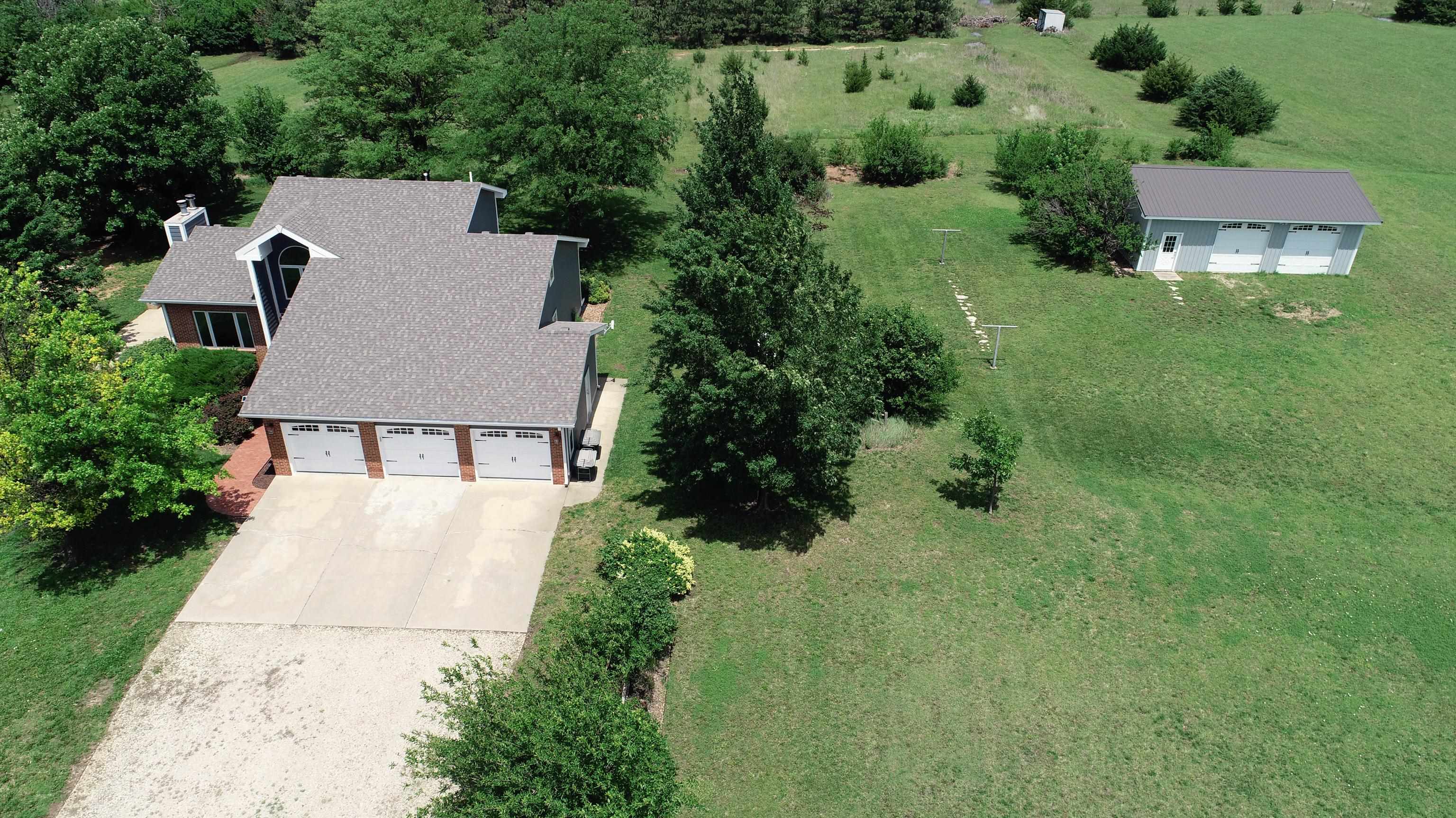 1713 Ottawa Rd Property Photo 1