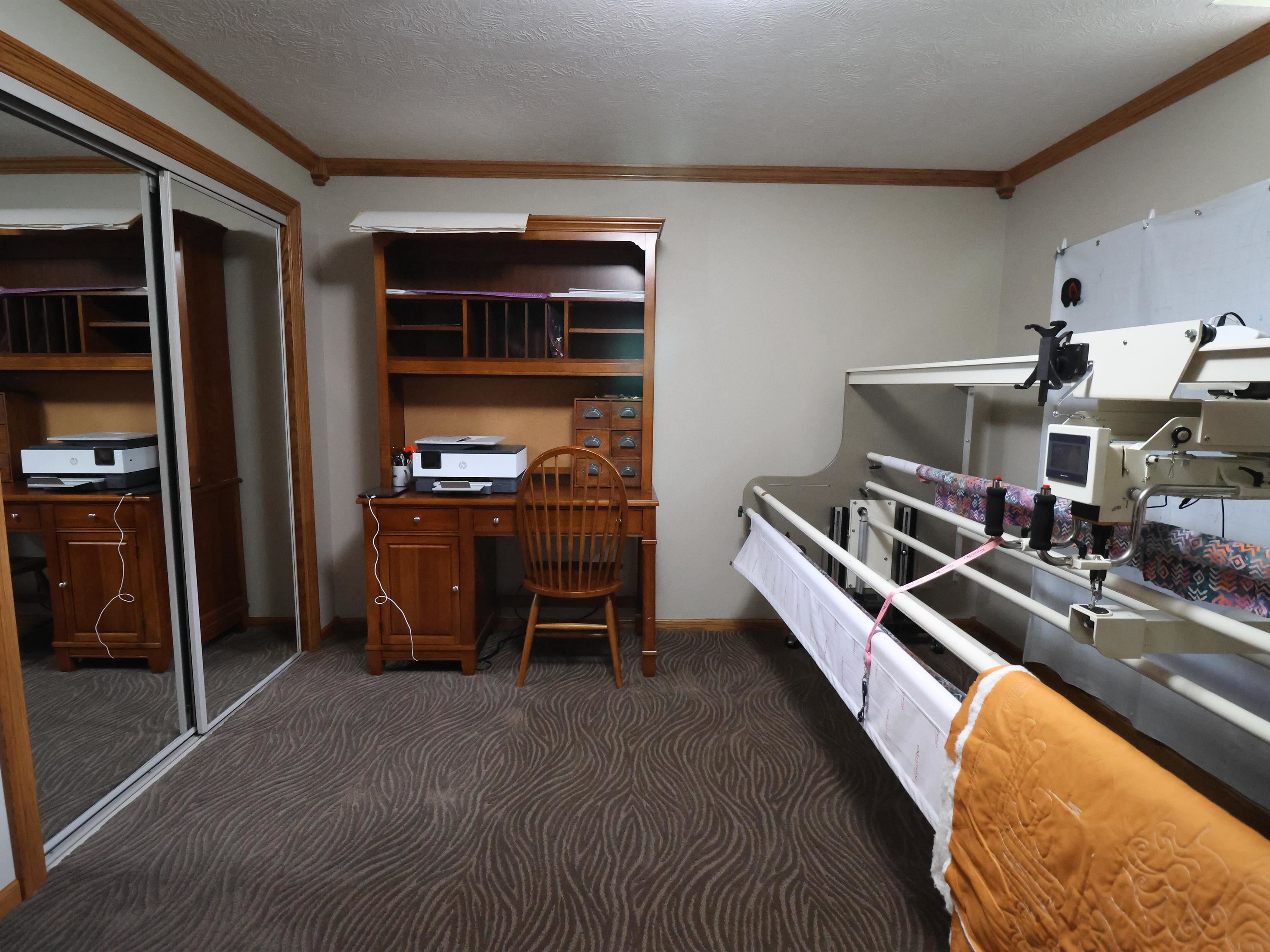 1713 Ottawa Rd Property Photo 28
