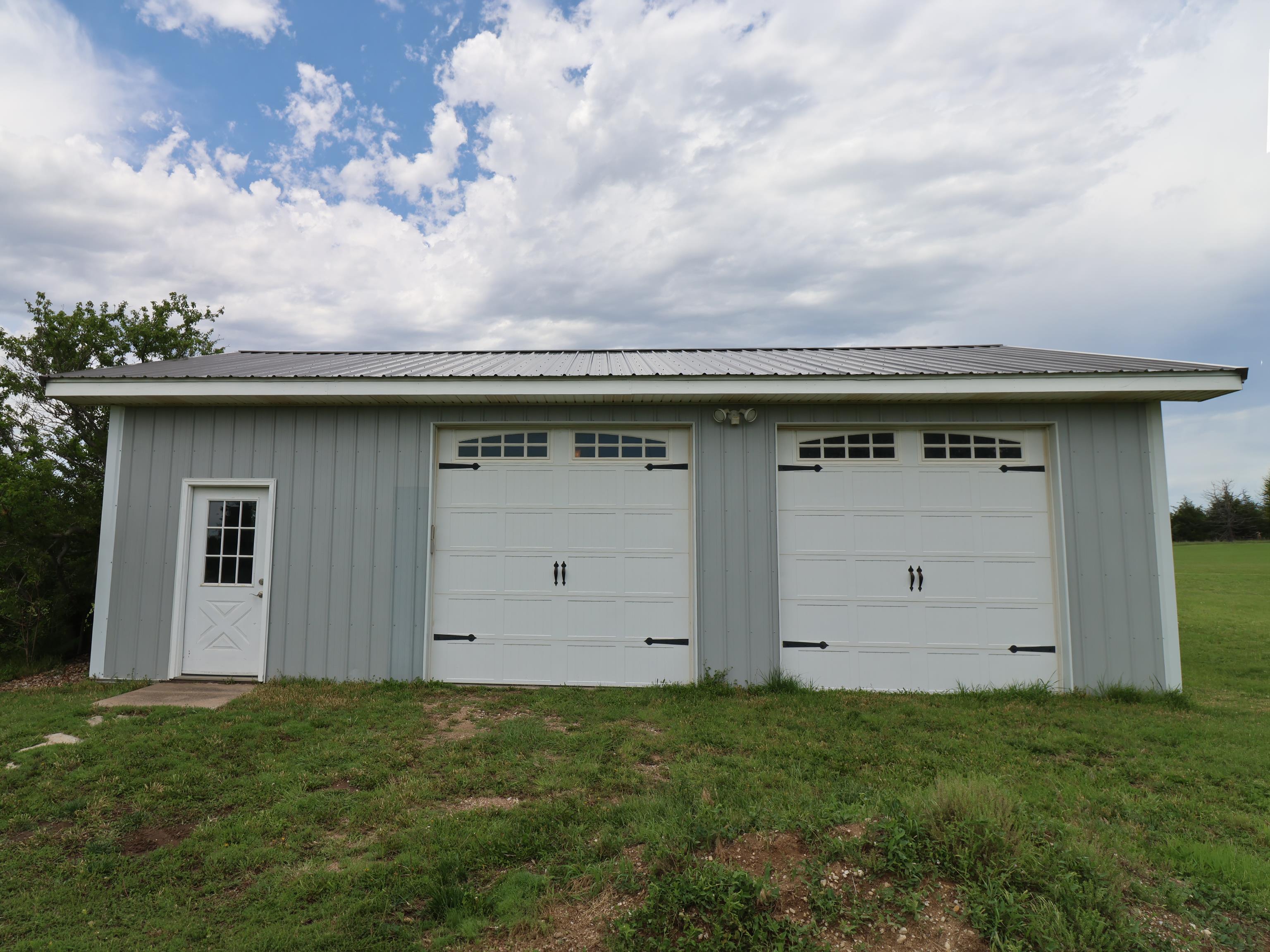 1713 Ottawa Rd Property Photo 35