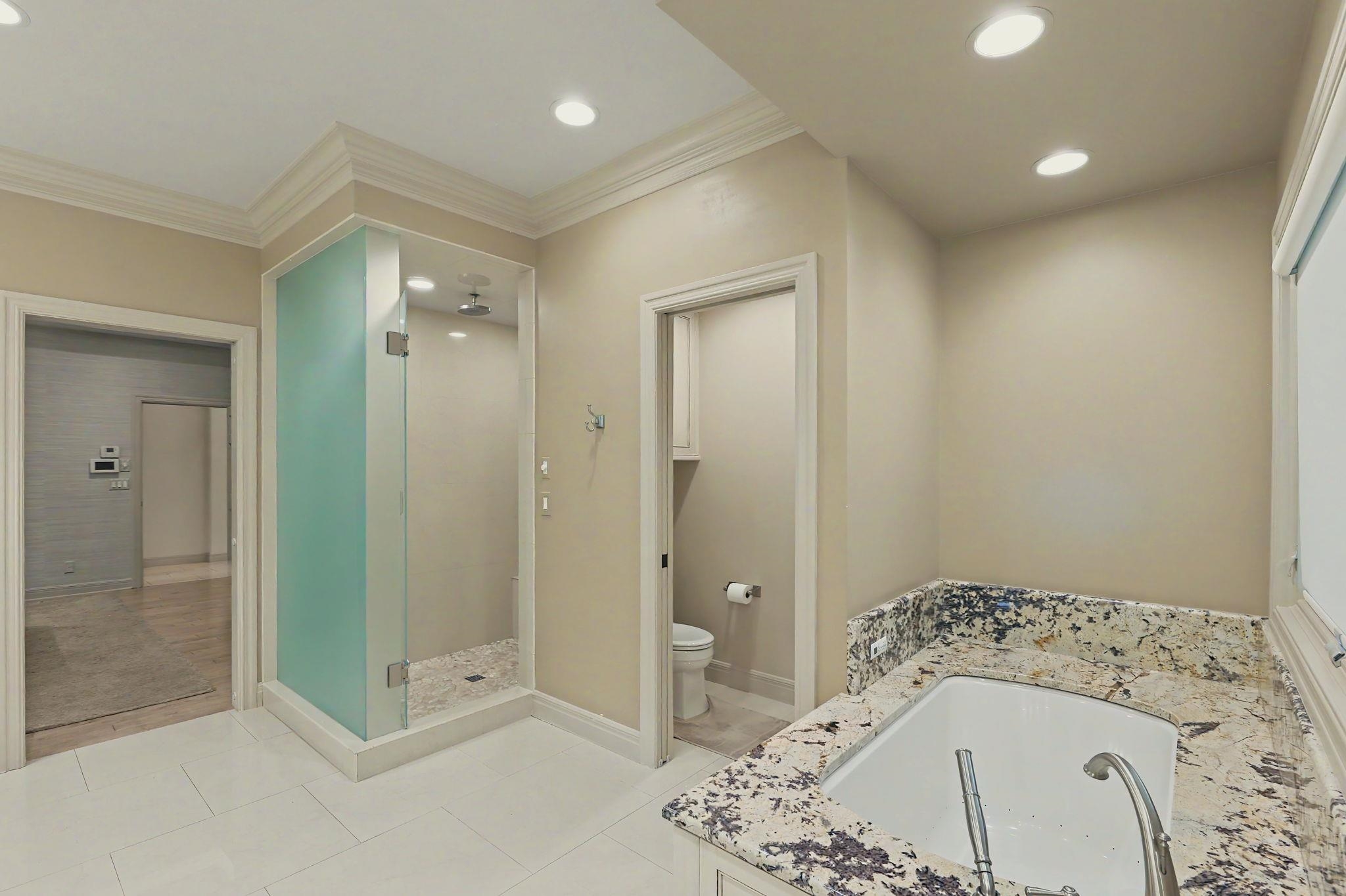 8304 E Bridlewood Property Photo 18