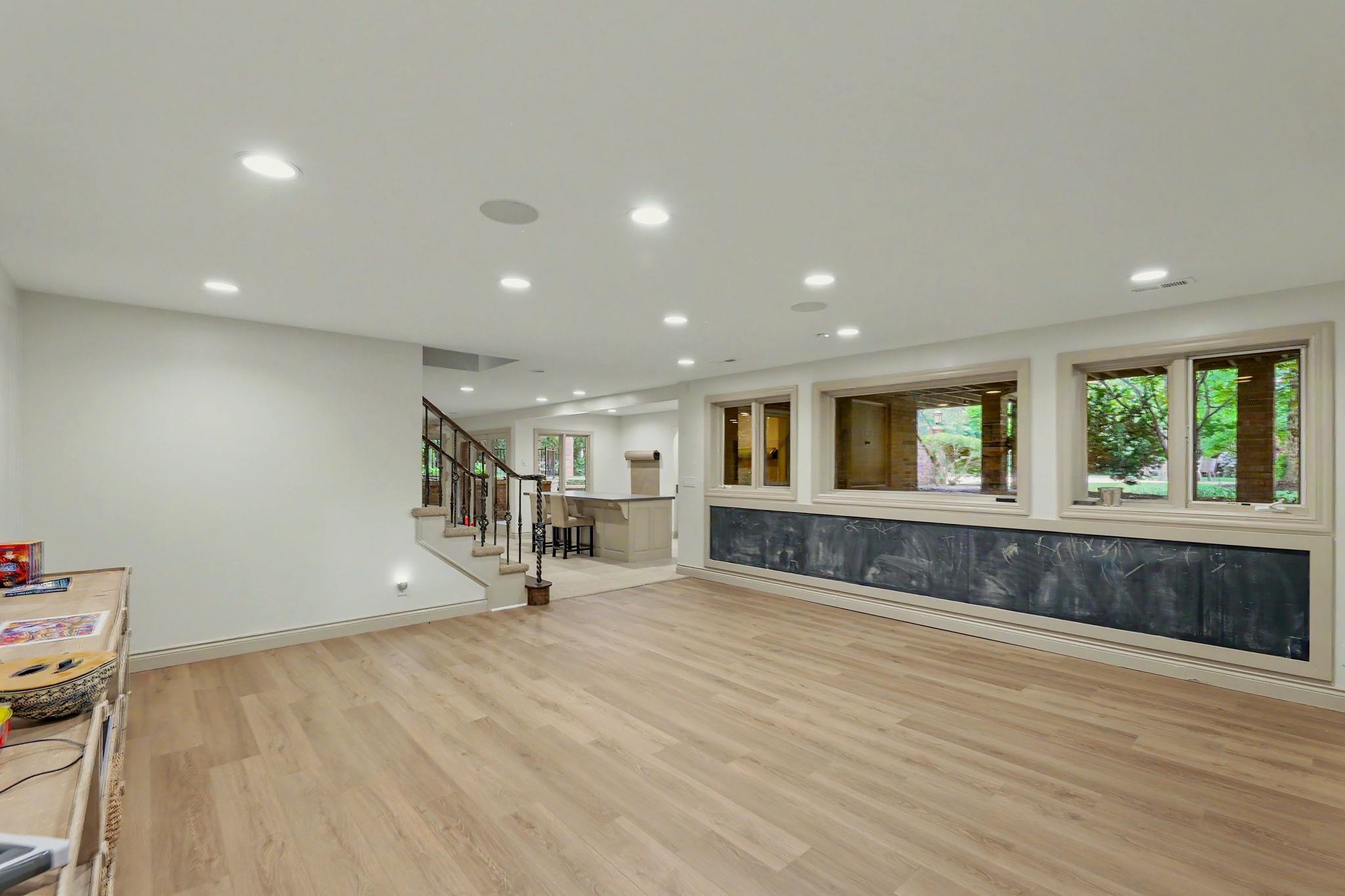 8304 E Bridlewood Property Photo 25