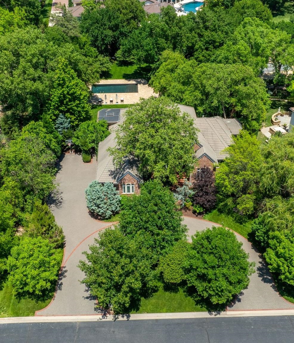 8304 E Bridlewood Property Photo 34