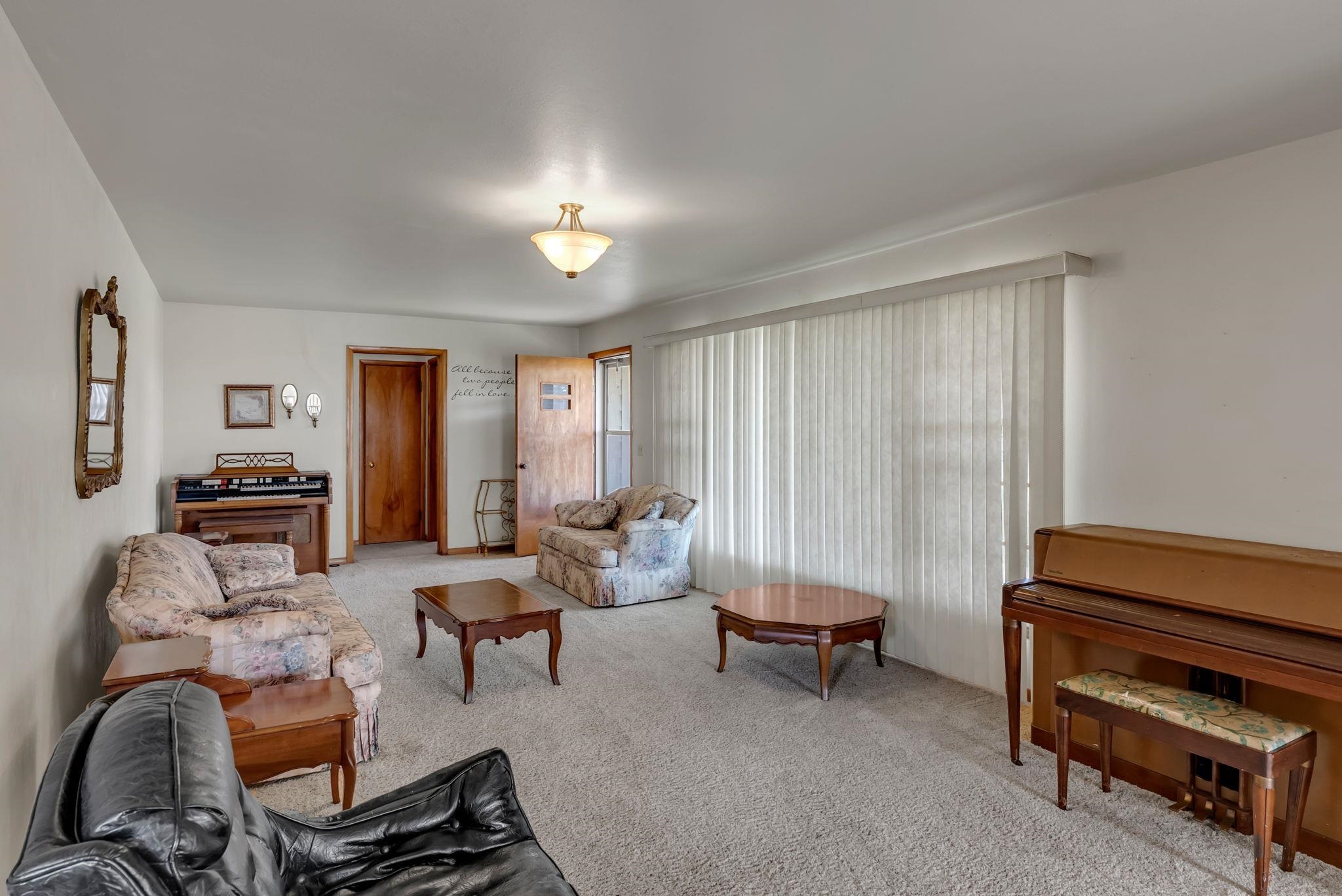 459 Ne 90th Property Photo 11