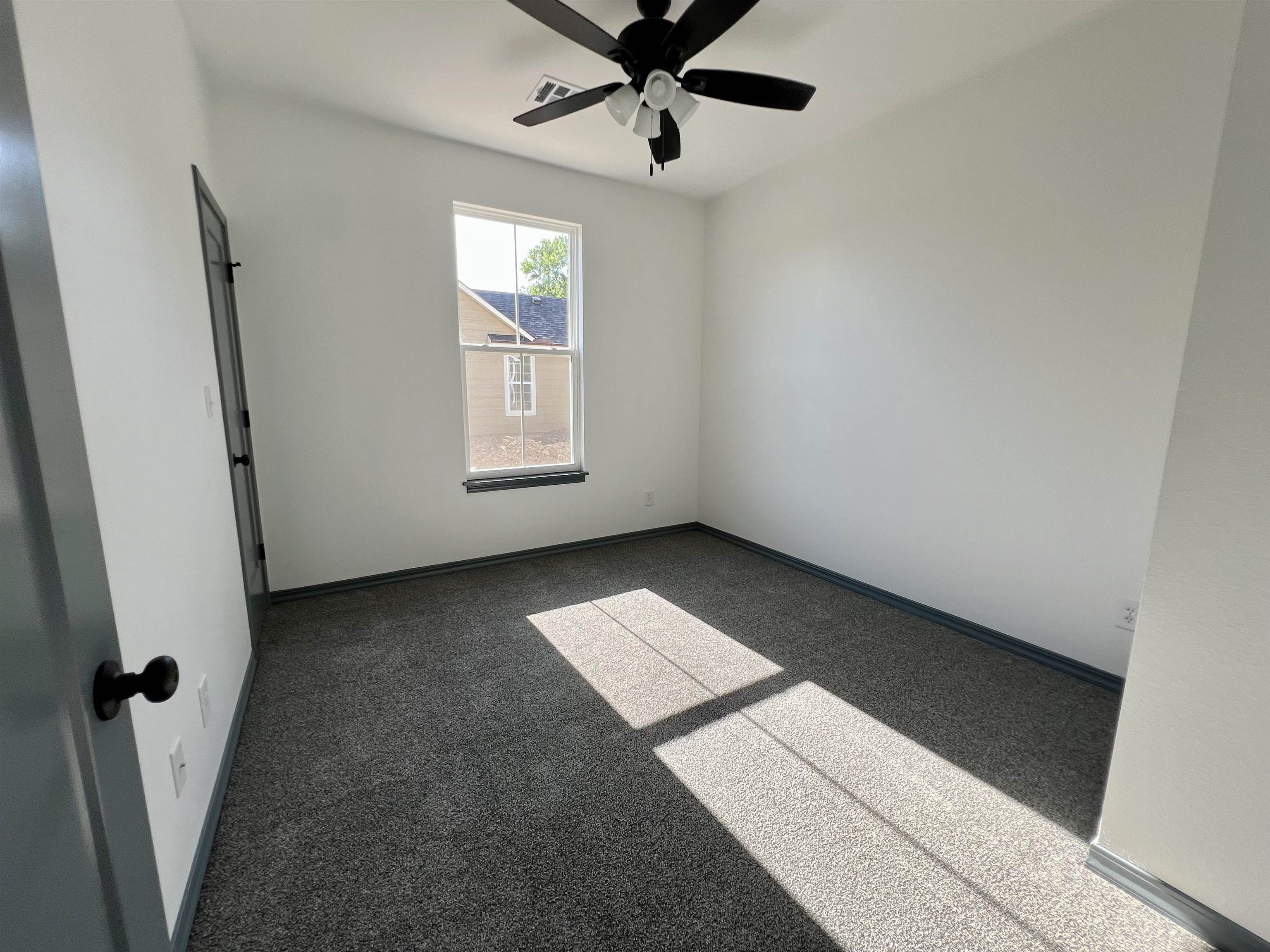 214 Castle Pines Dr Property Photo 19