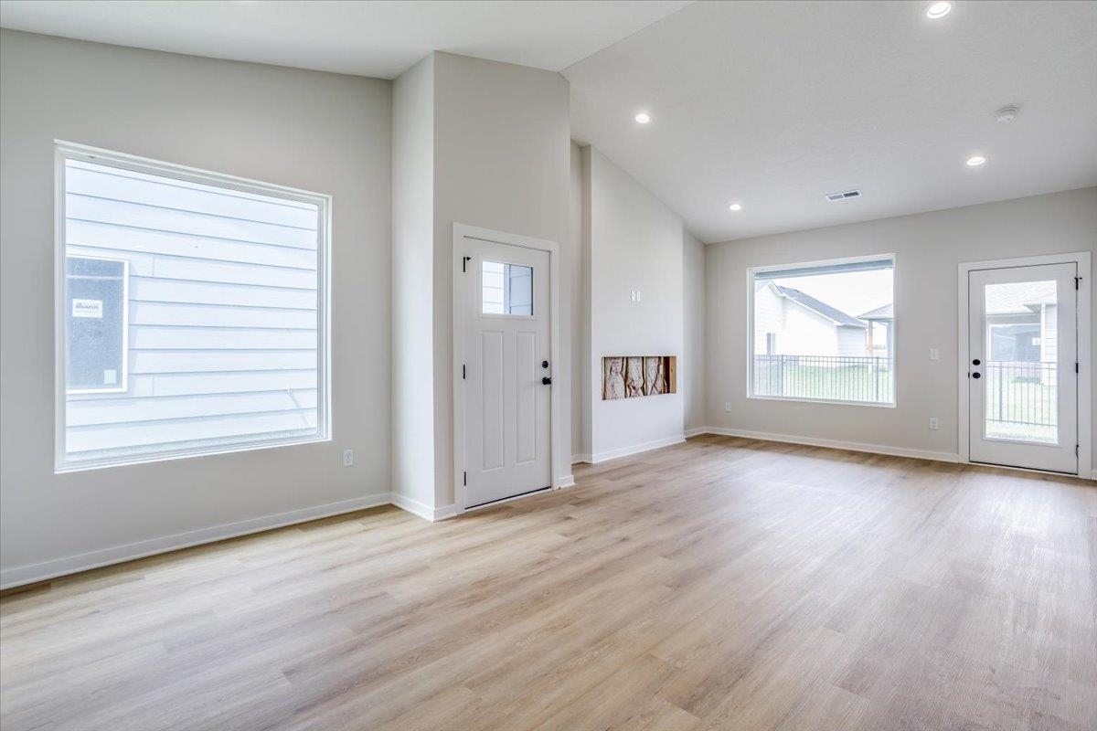 5426 N Briskbay Ct. Property Photo 7