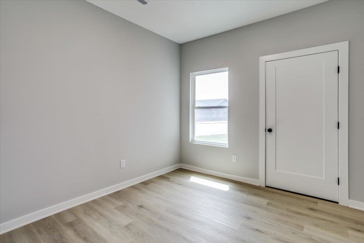 5433 N Briskbay Ct. Property Photo 22
