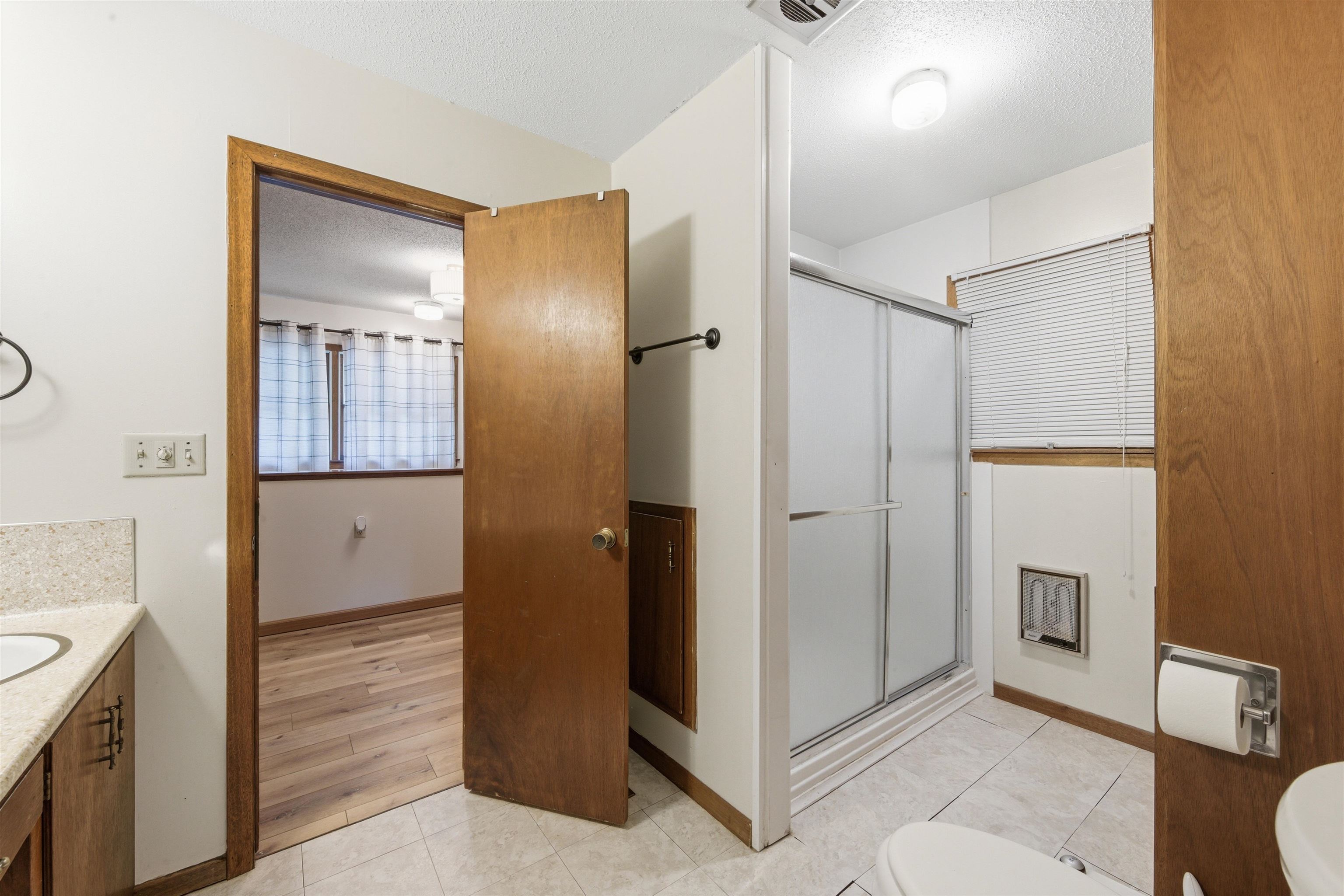 33 Regal Crescent Property Photo 15
