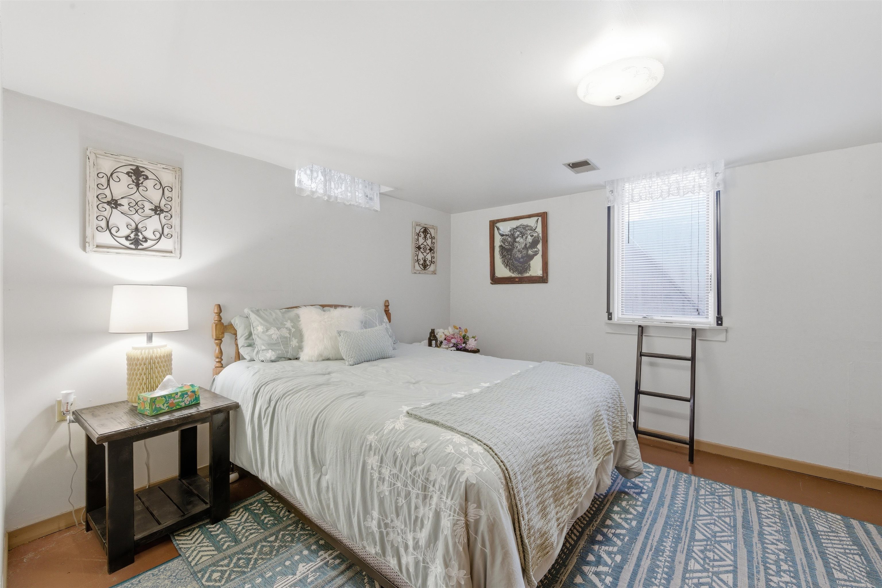 33 Regal Crescent Property Photo 23