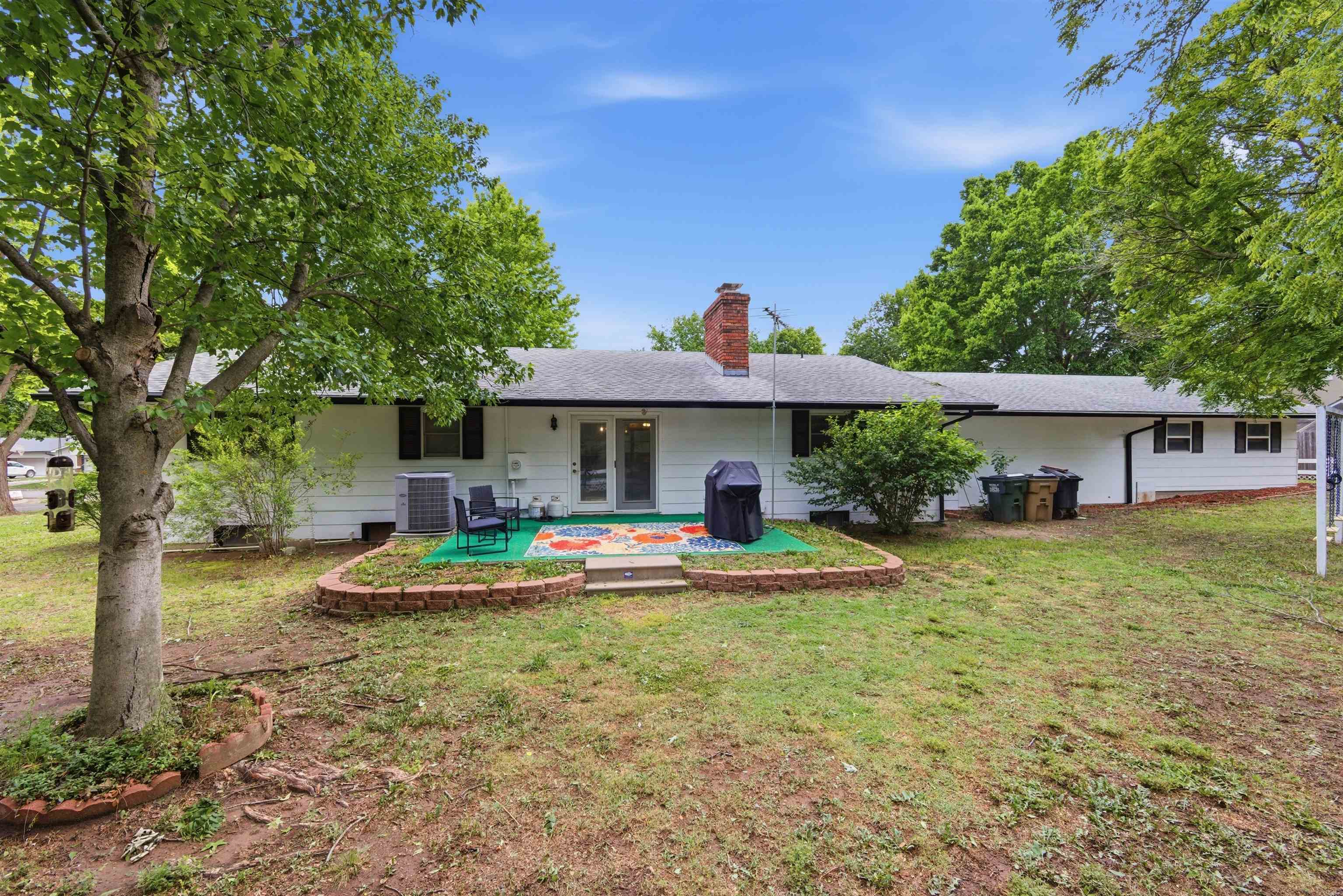 33 Regal Crescent Property Photo 28