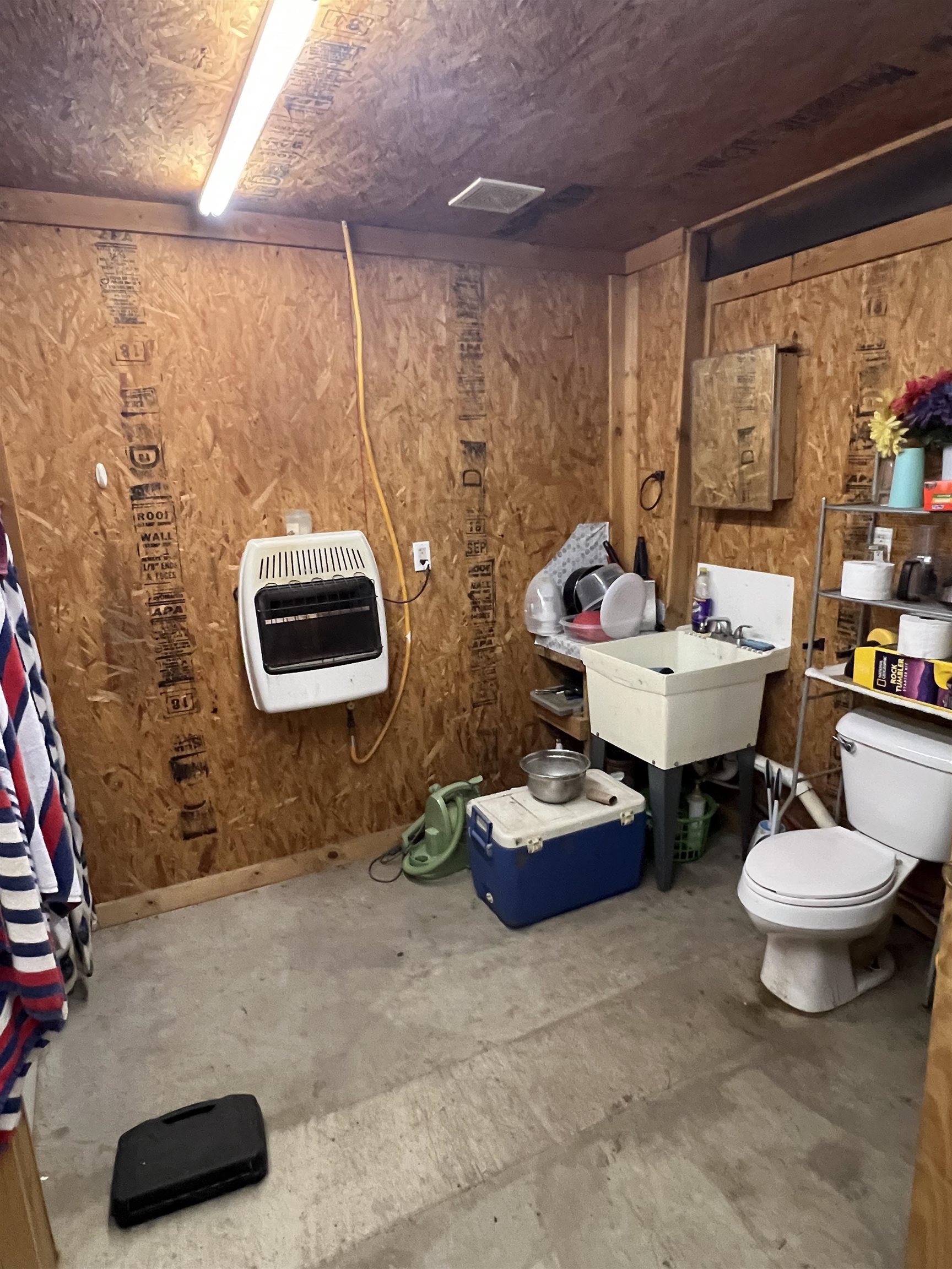 1236 N Walnut St. Property Photo 25