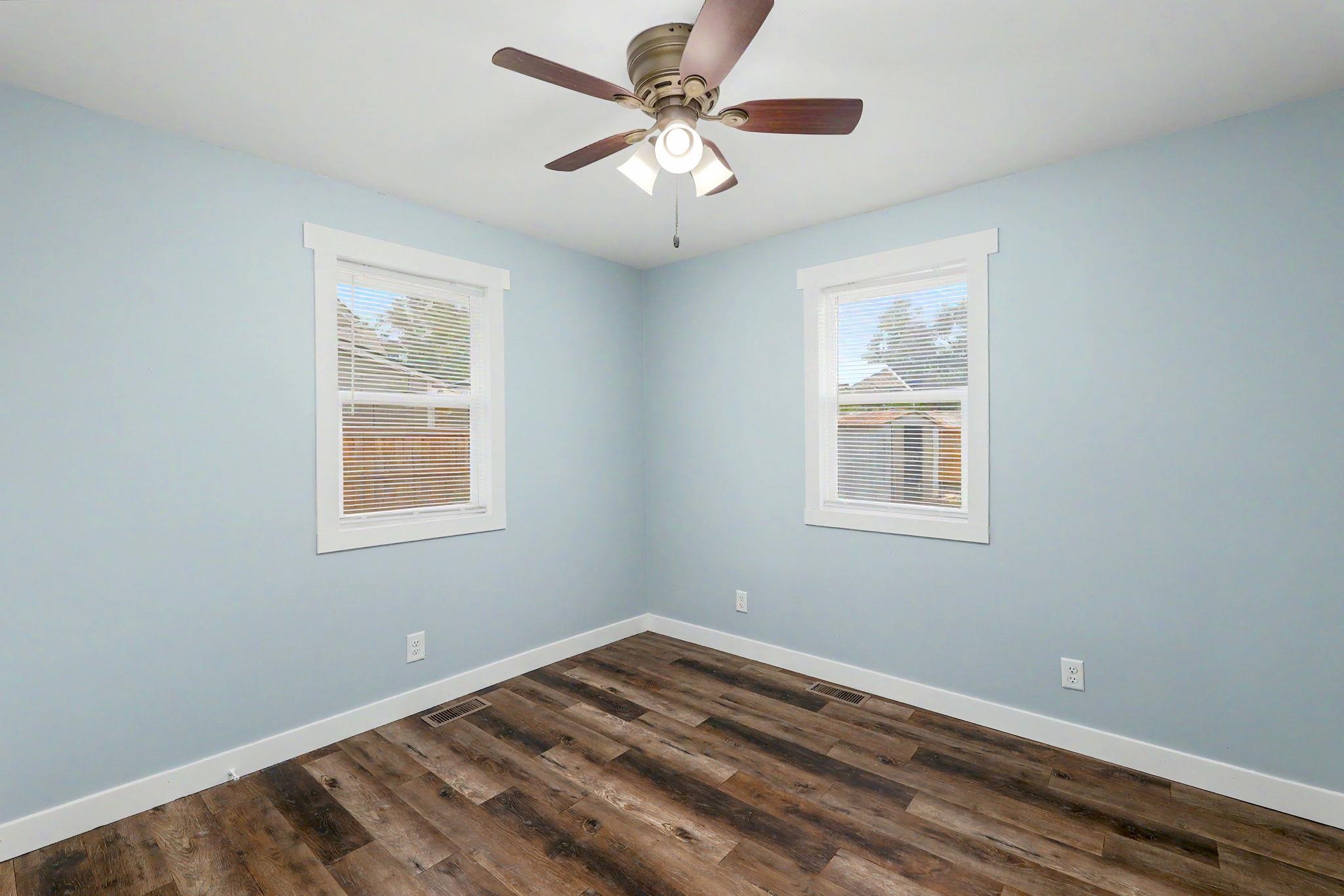 221 W Main Property Photo 12