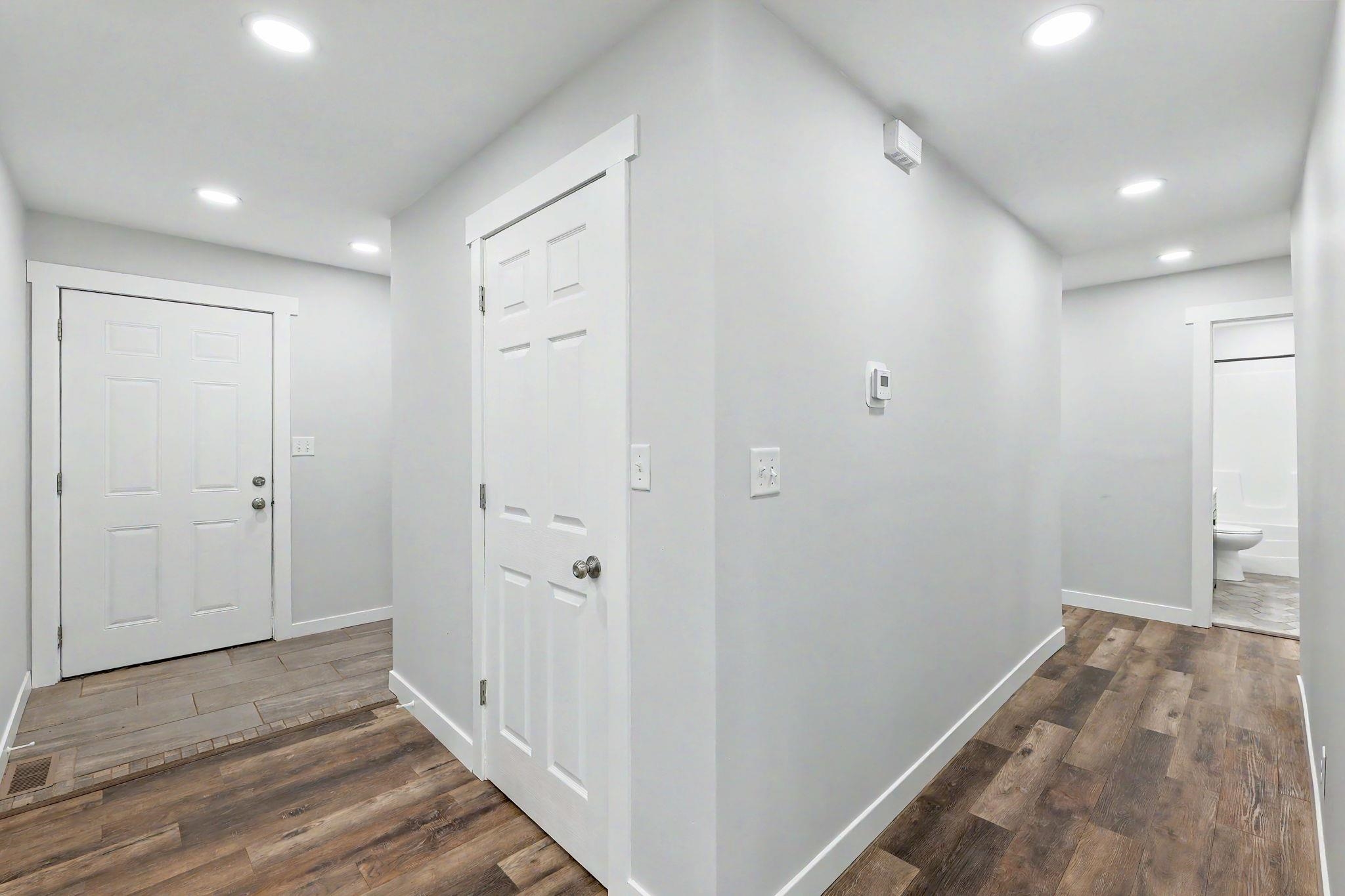 221 W Main Property Photo 15