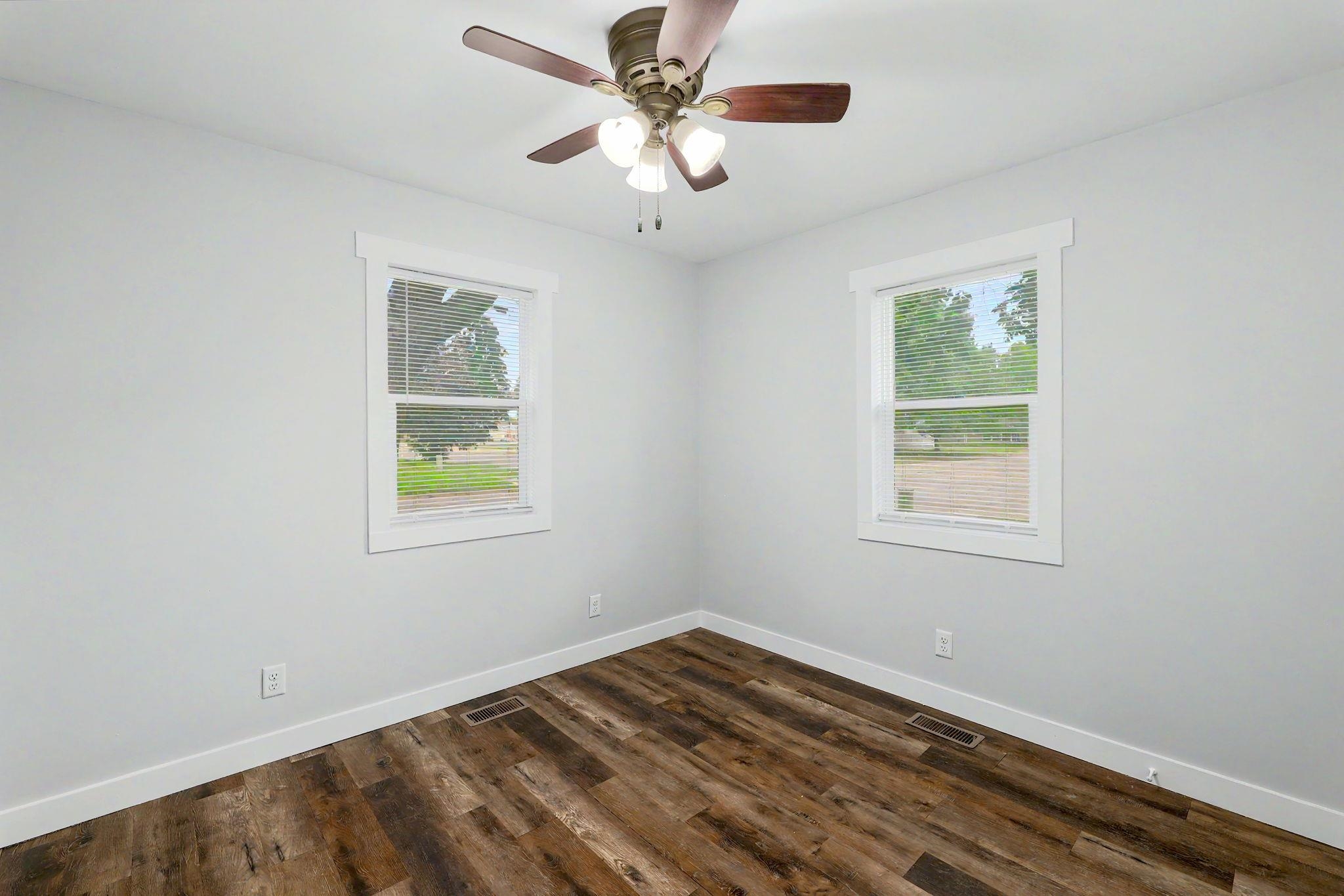 221 W Main Property Photo 16