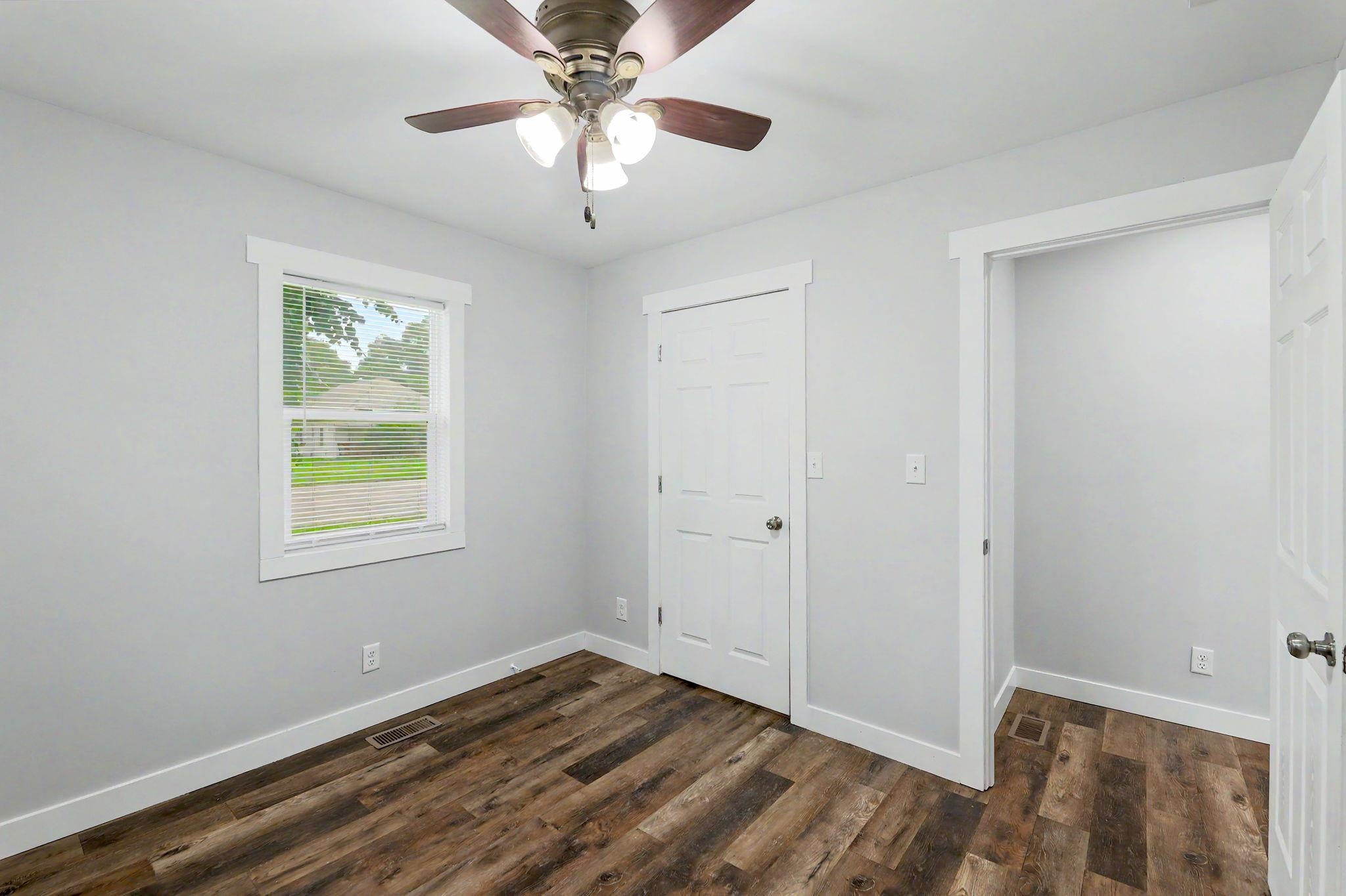 221 W Main Property Photo 17