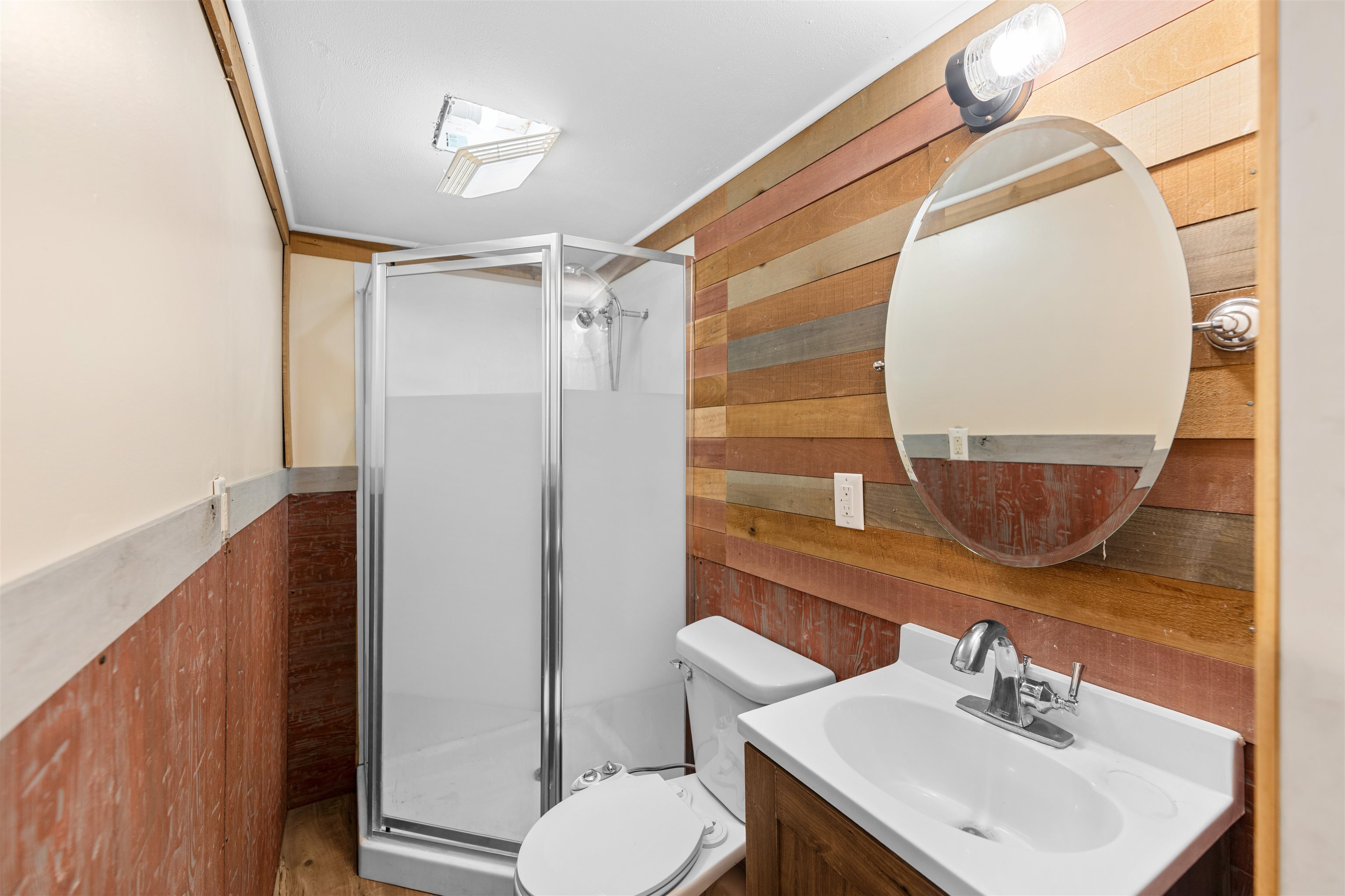 725 Argyle Property Photo 14