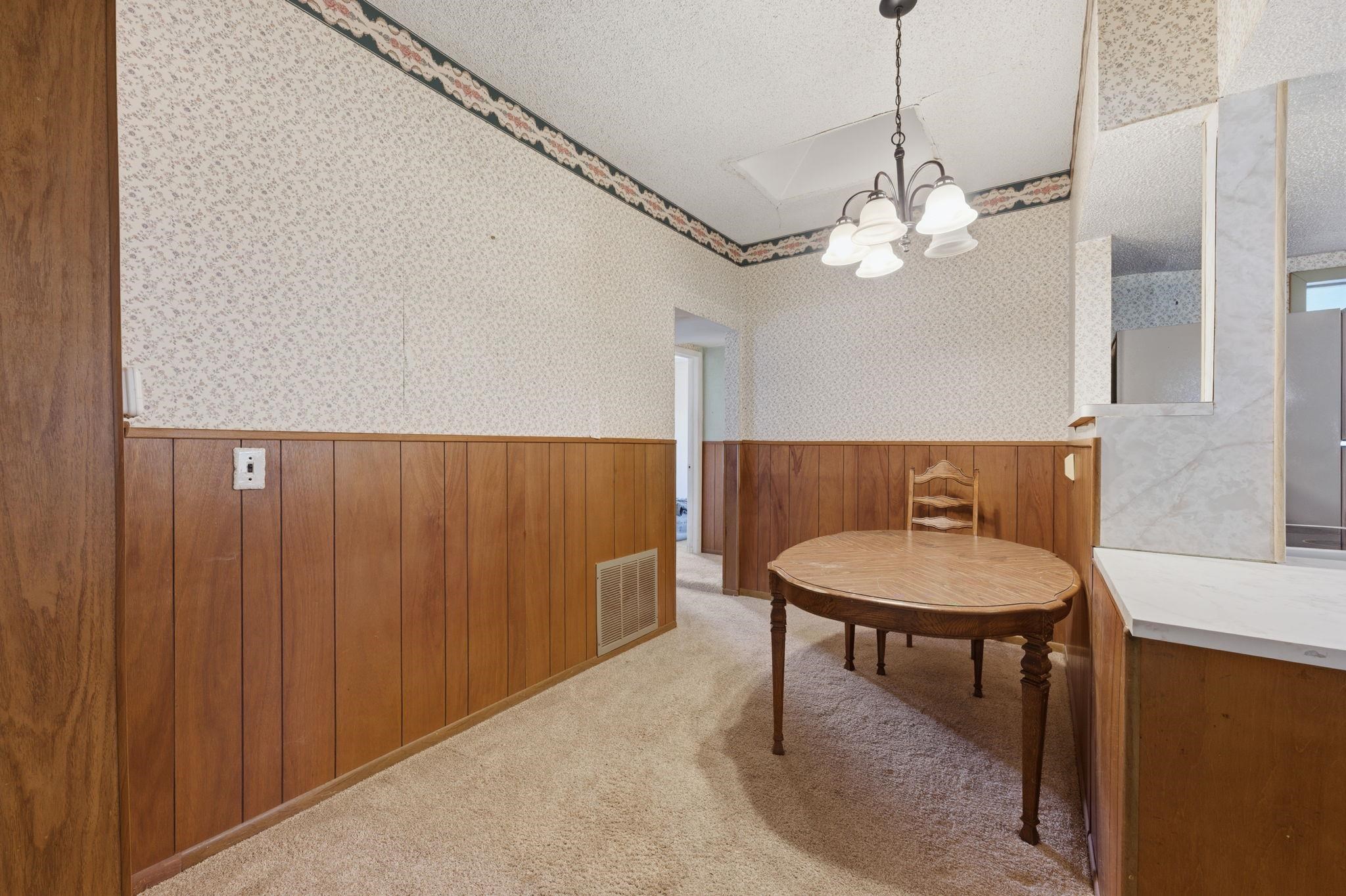 418 S Briarwood Property Photo 11