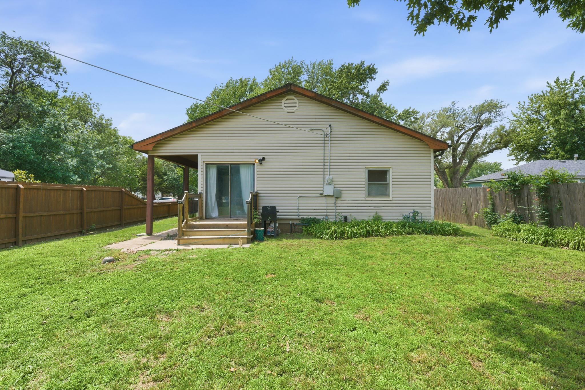418 S Briarwood Property Photo 26