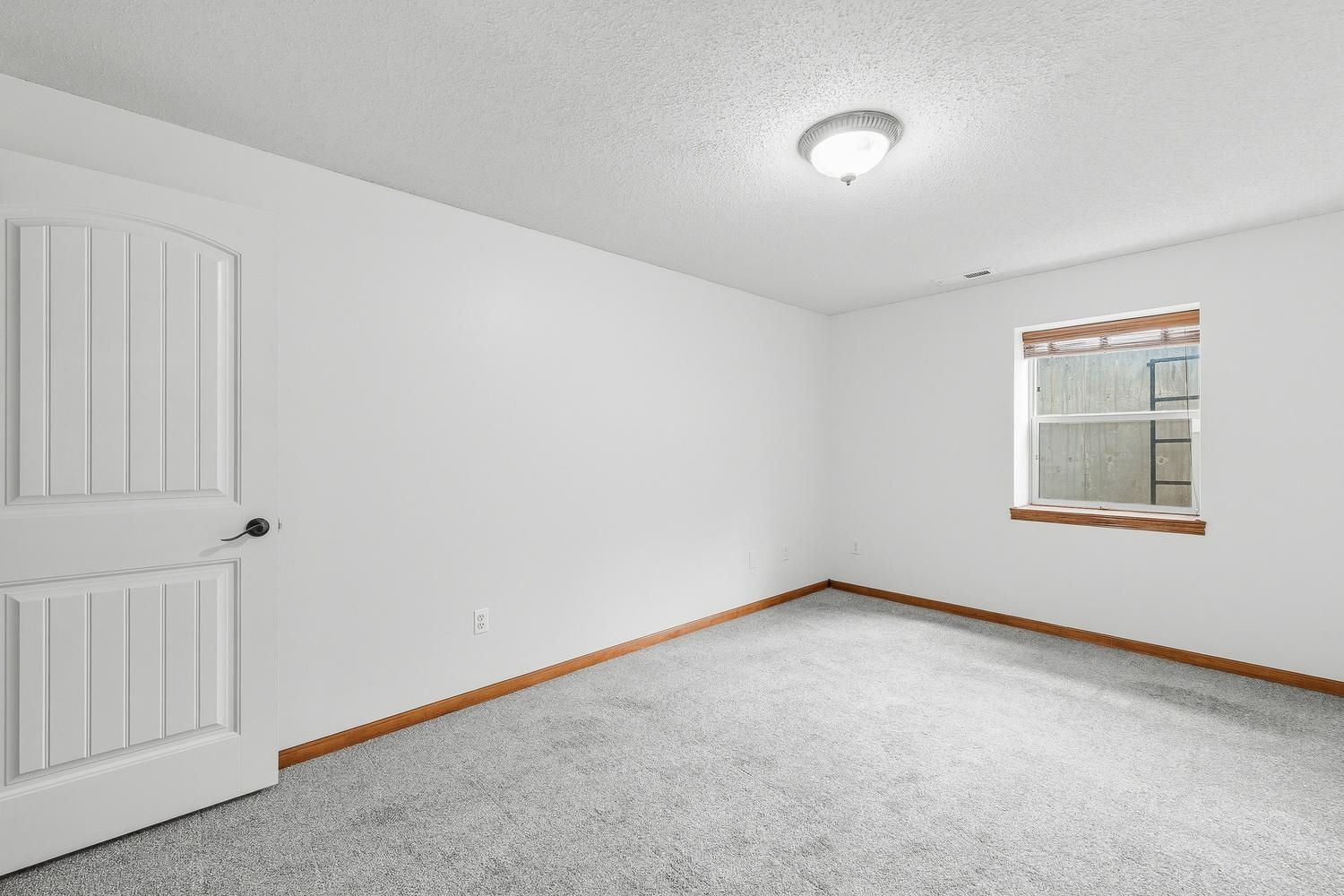 710 W Gatewood Ln Property Photo 27