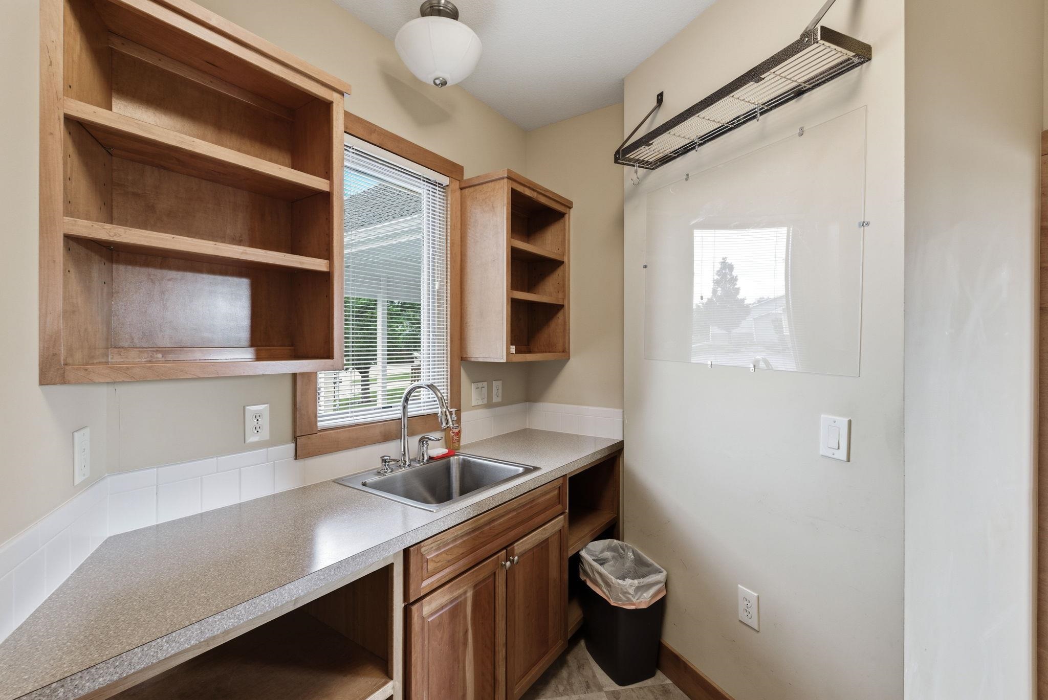 6918 E Summerside Ct Property Photo 17