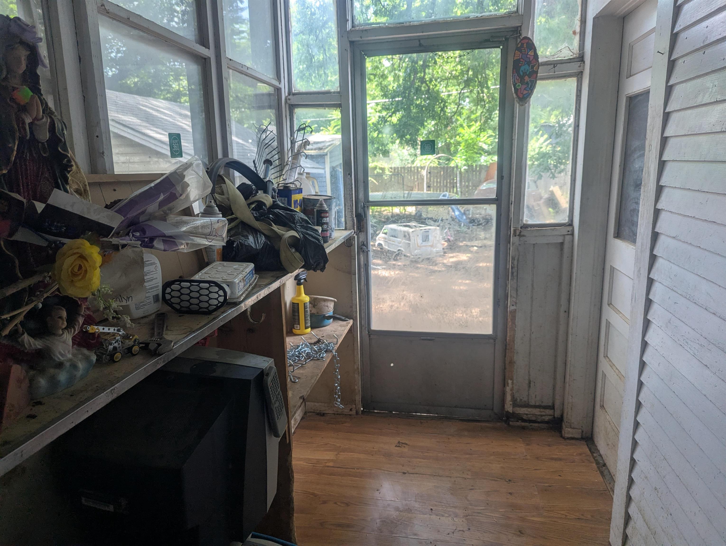 1245 S Main Property Photo 22