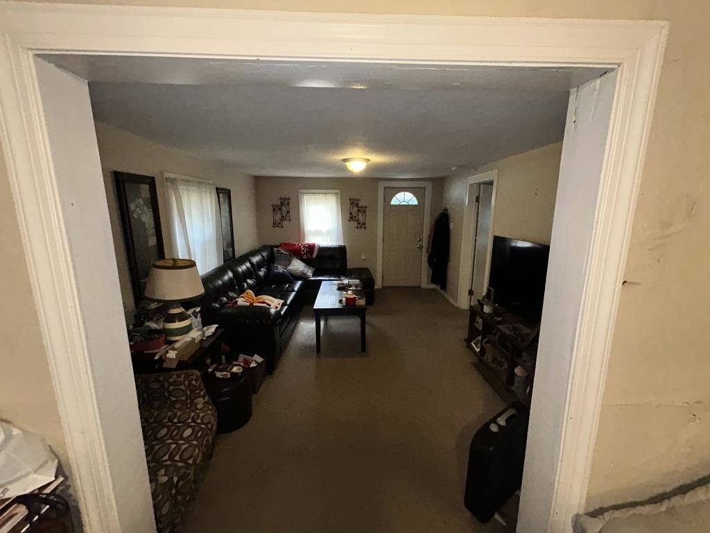 1301 S Vine St Property Photo 16