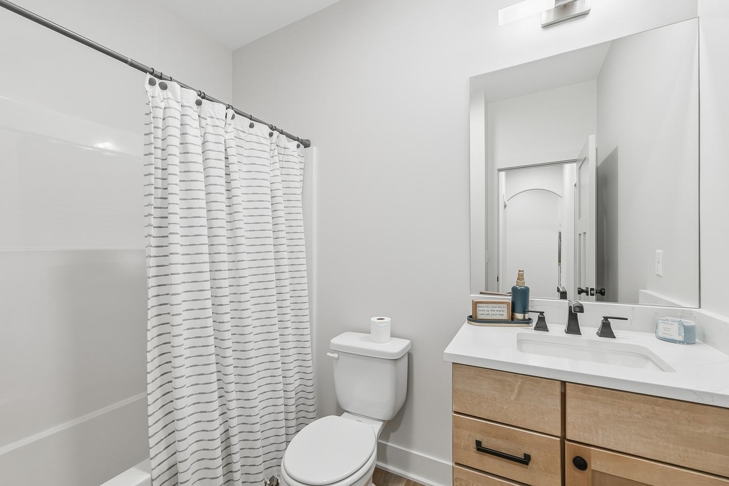 8235 E Summerside Pl Property Photo 26