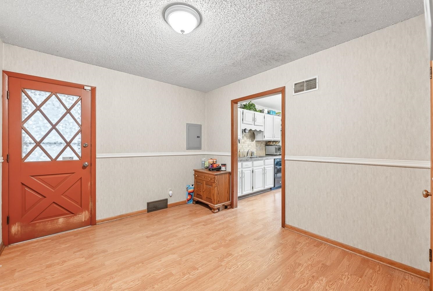 1303 W Marlboro Property Photo 17
