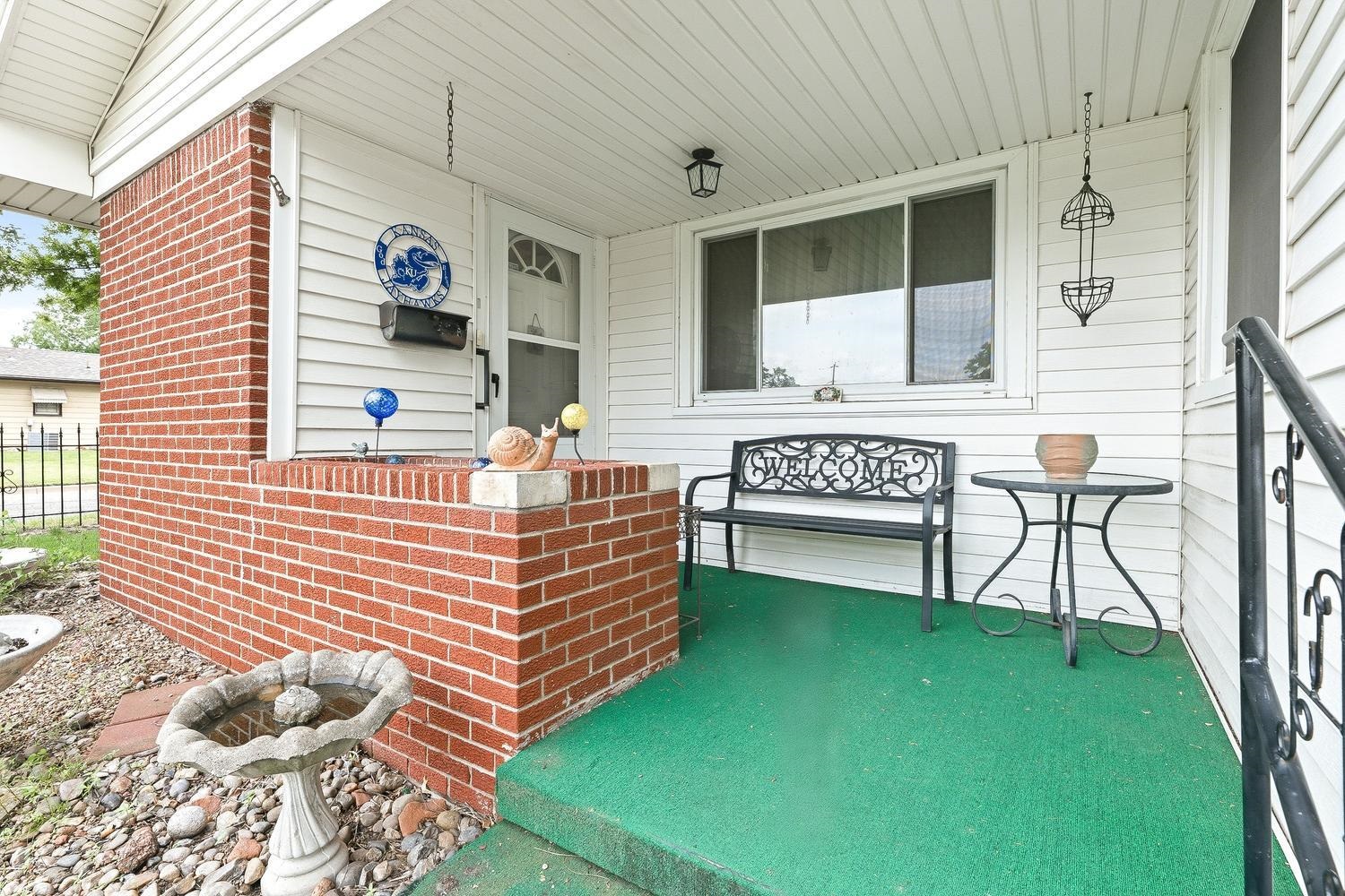 1303 W Marlboro Property Photo 25