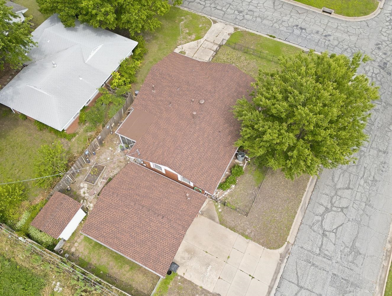 1303 W Marlboro Property Photo 28