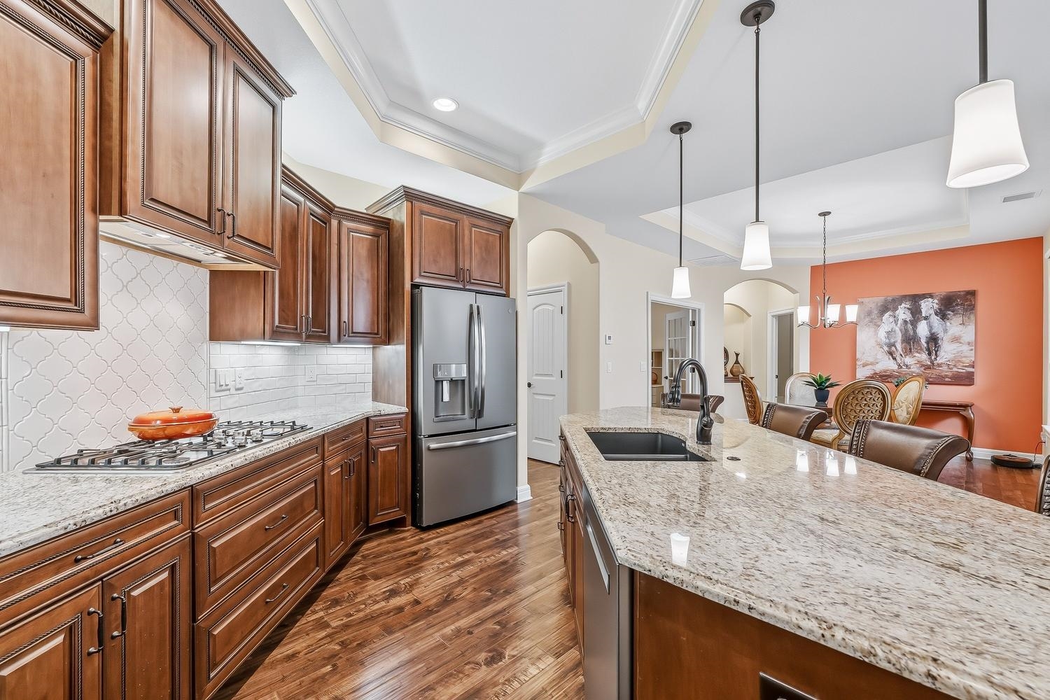 1212 S Nineiron Property Photo 10