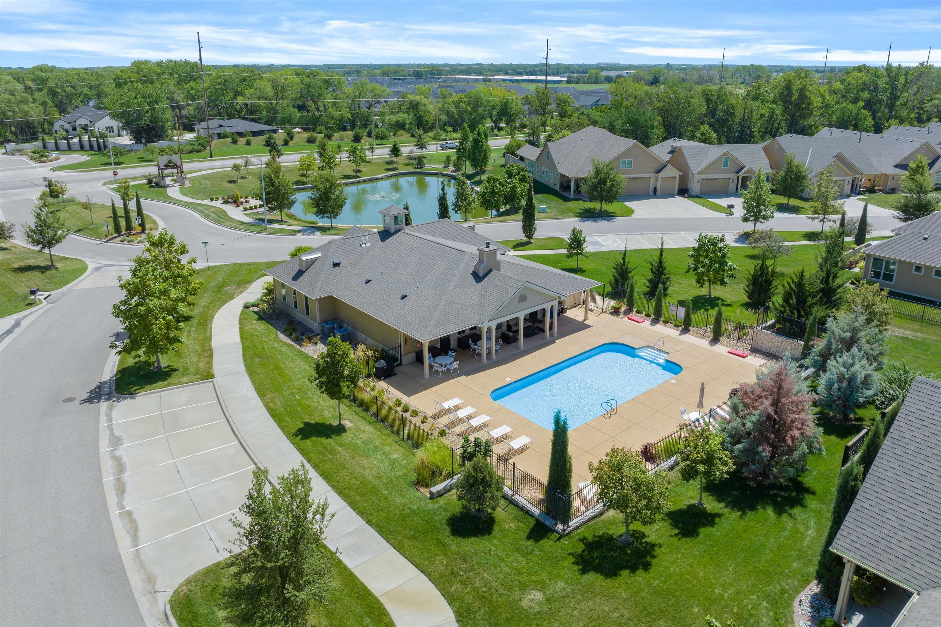 1212 S Nineiron Property Photo 34